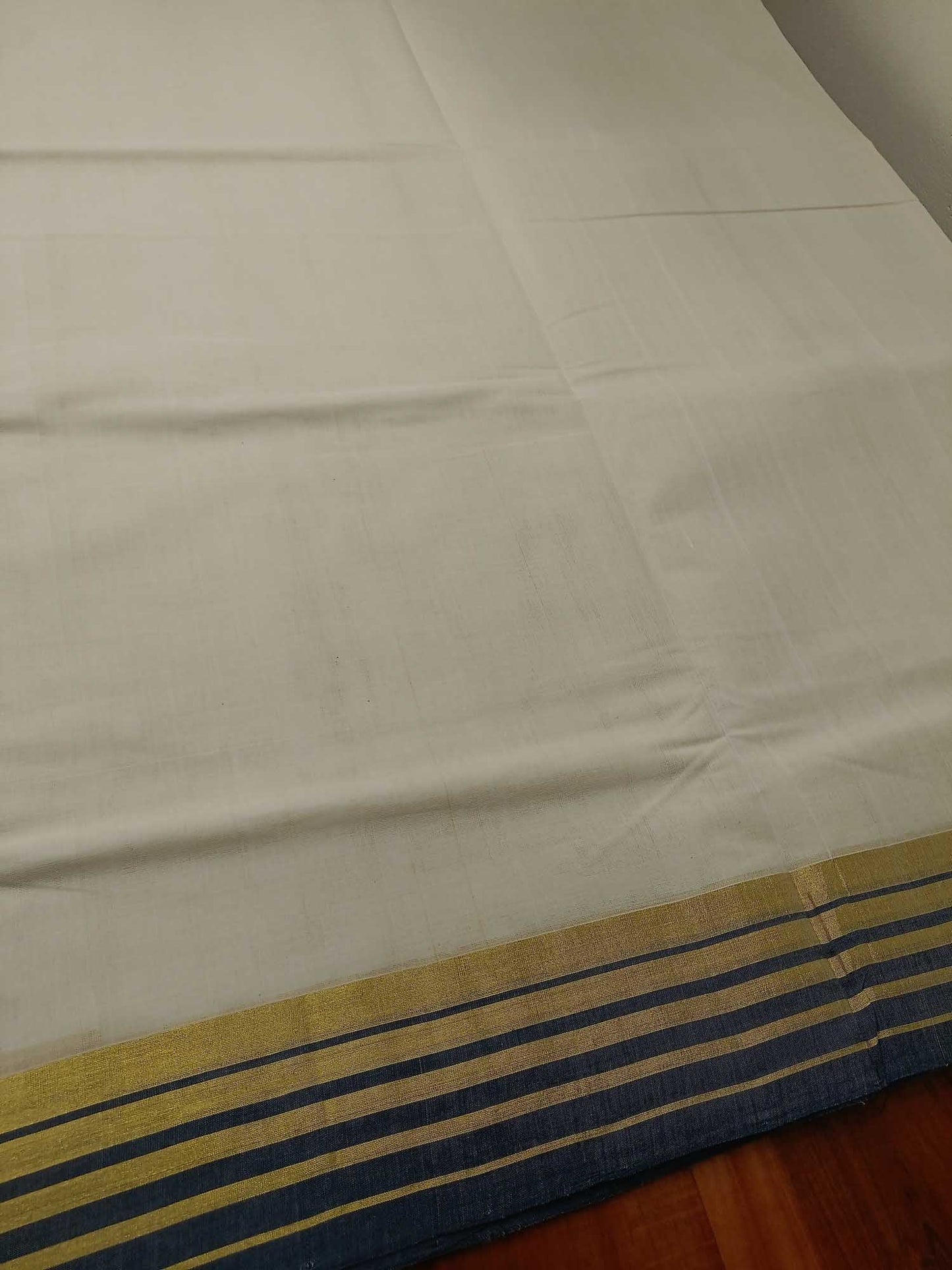 Kerala Kasavu Saree for Women