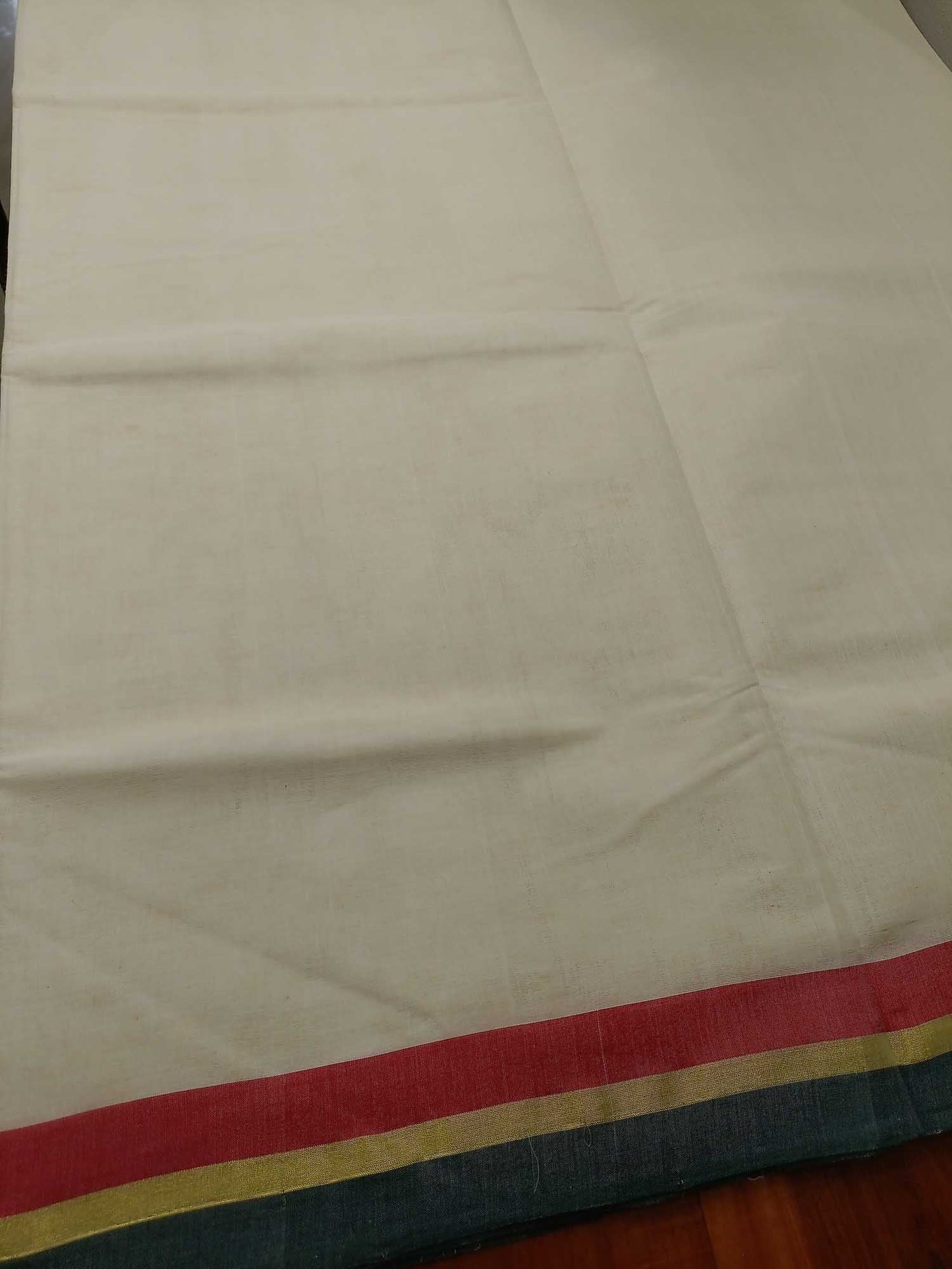 Kerala Kasavu Saree for Women