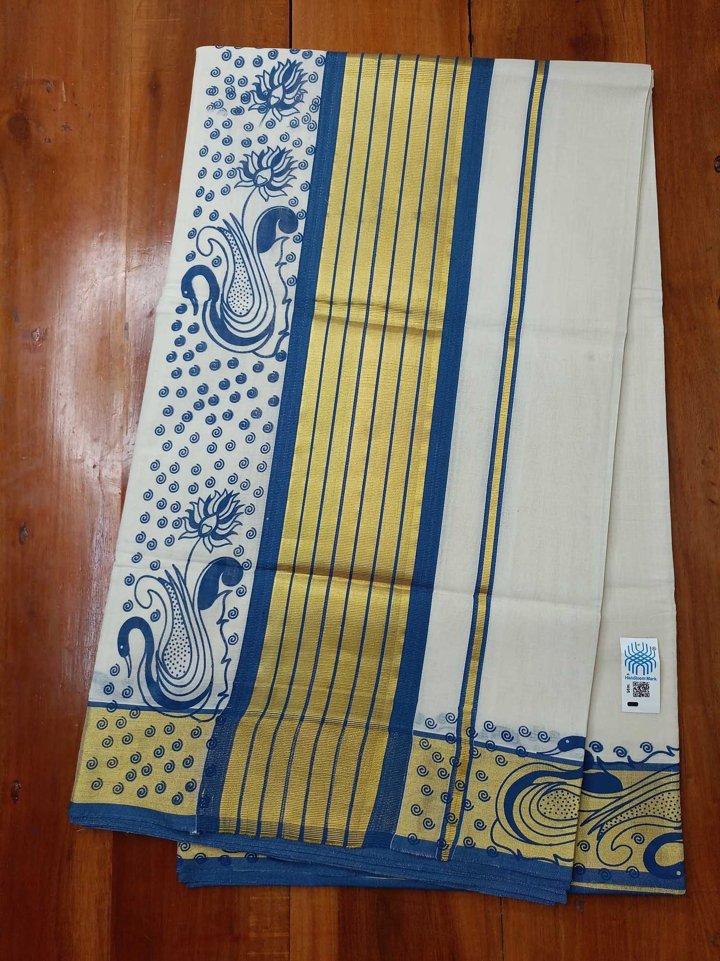 Kerala Kasavu Saree for Women