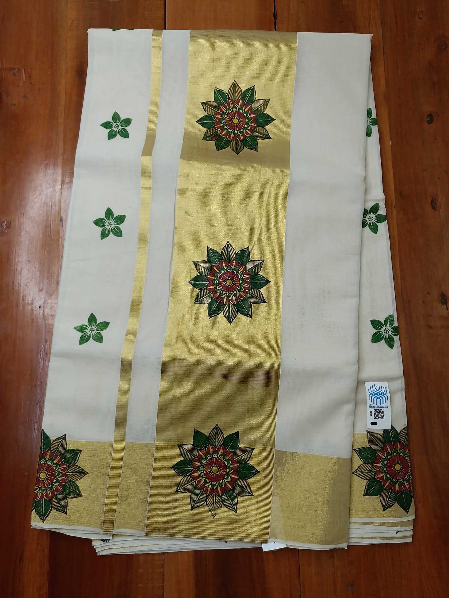 Kerala Kasavu Saree for Women