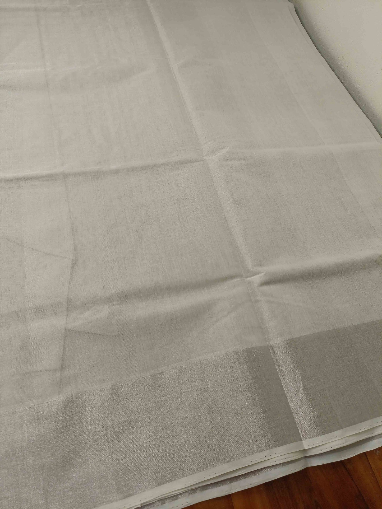 Kuthampully Handloom Kasavu Saree