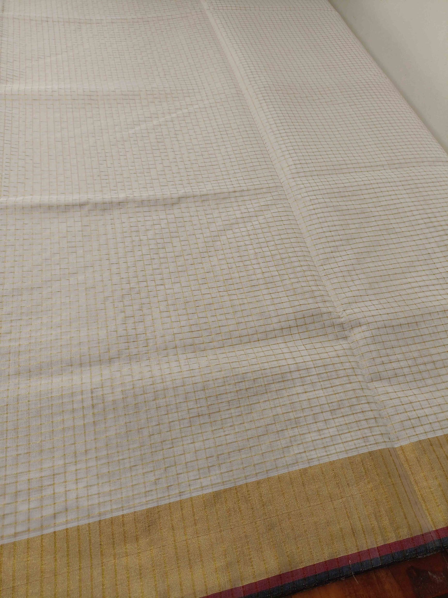 Kuthampully Handloom Kasavu Saree