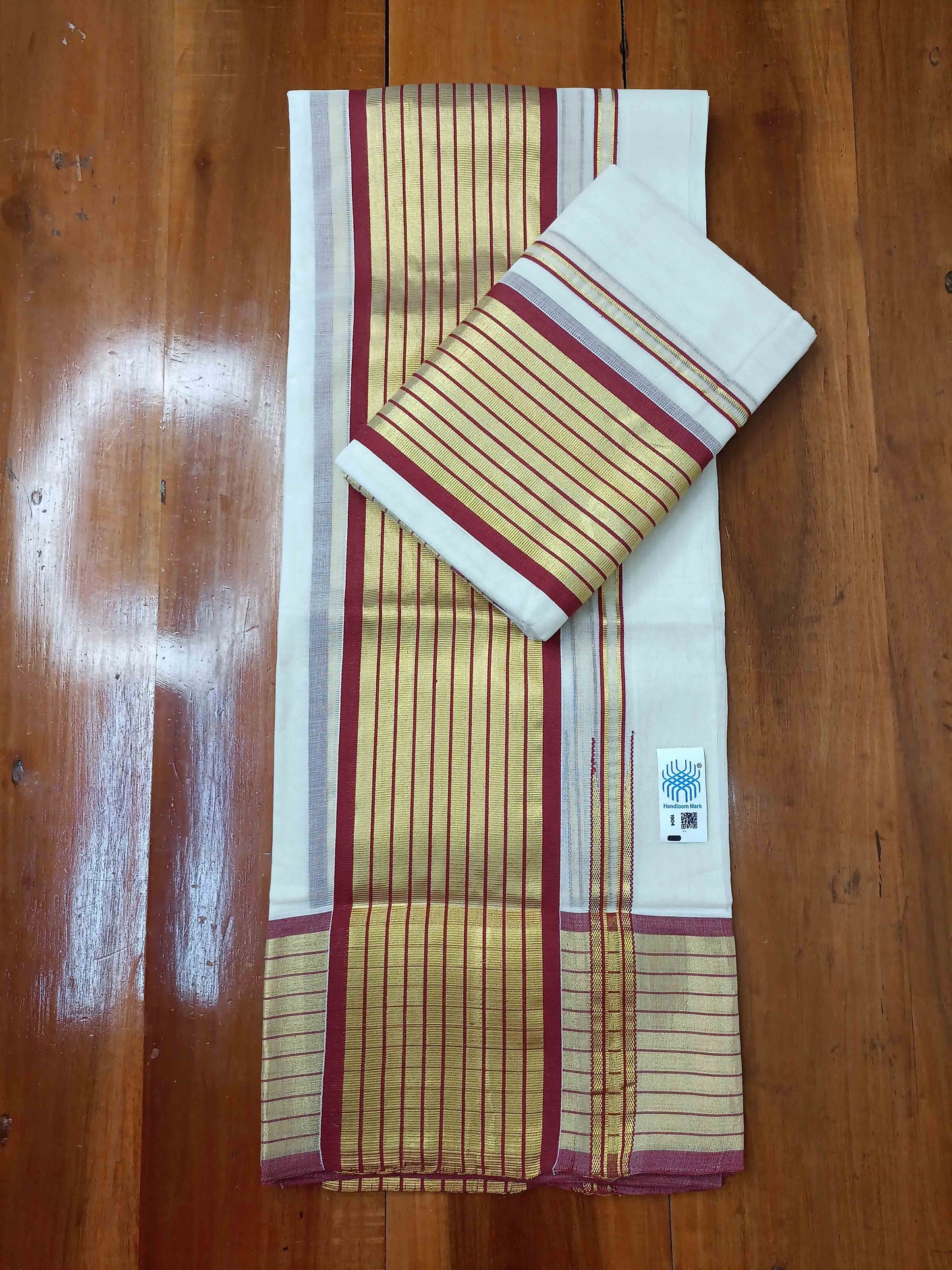 Kuthampully Handloom Kasavu Single Set Mundu