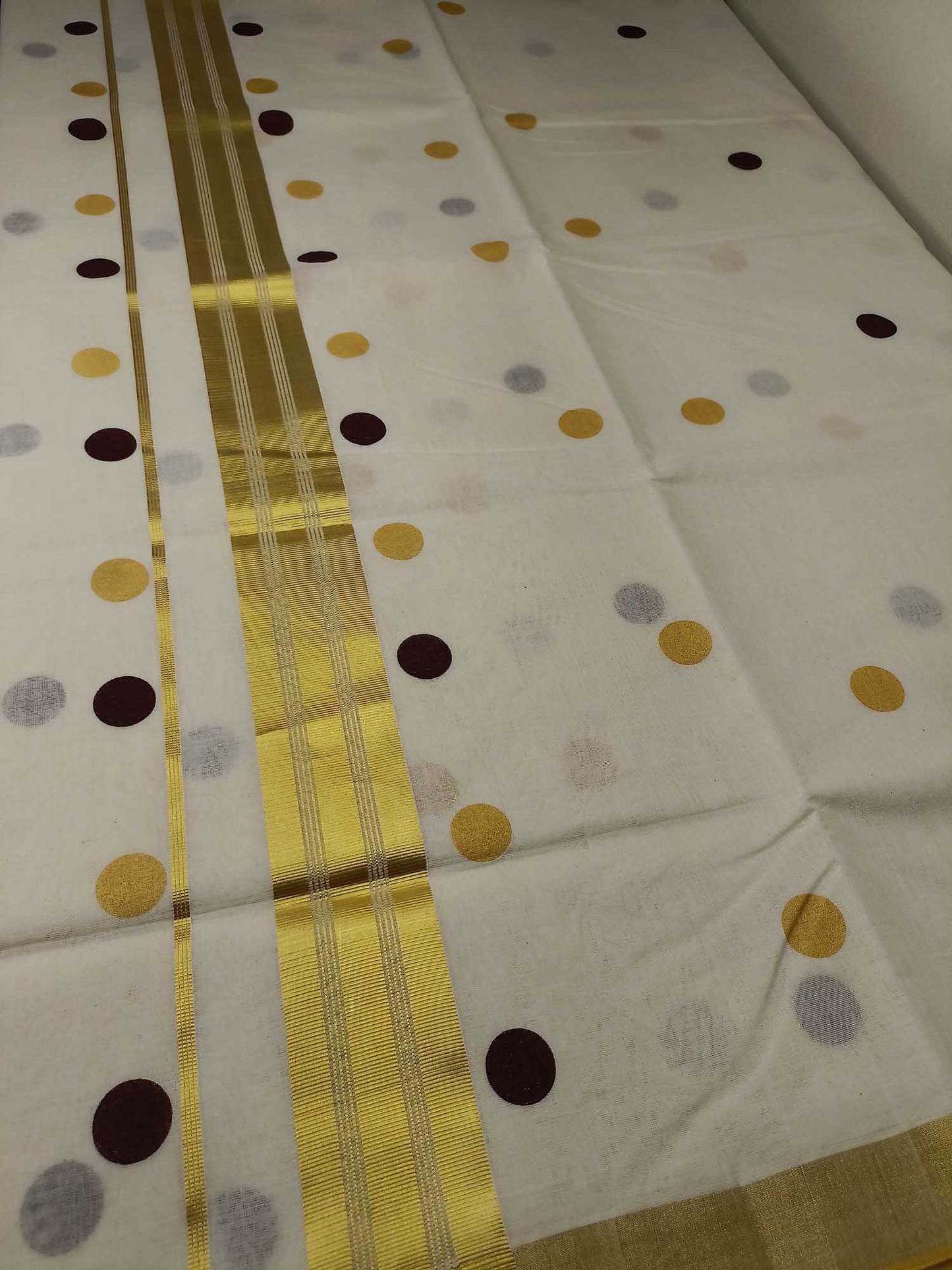 Kerala Kasavu Saree for Women