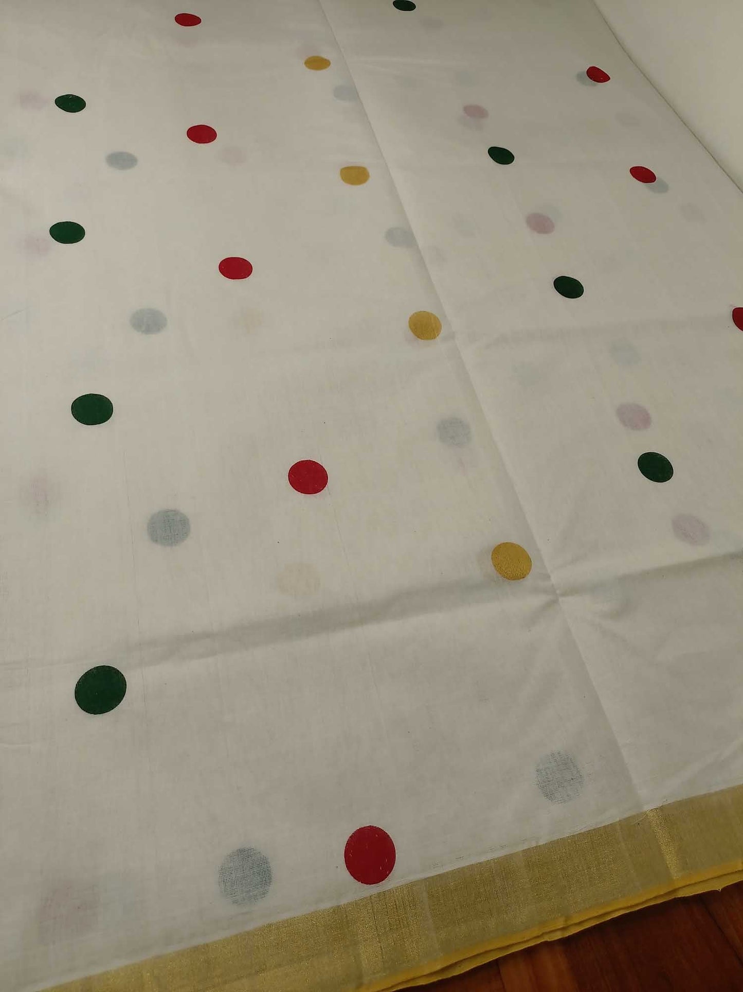 Kerala Kasavu Saree for Women