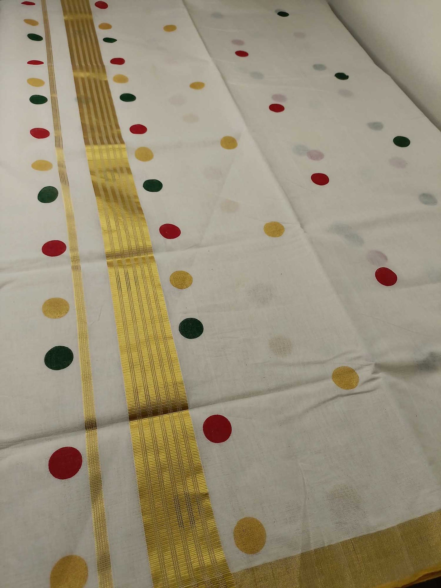 Kerala Kasavu Saree for Women
