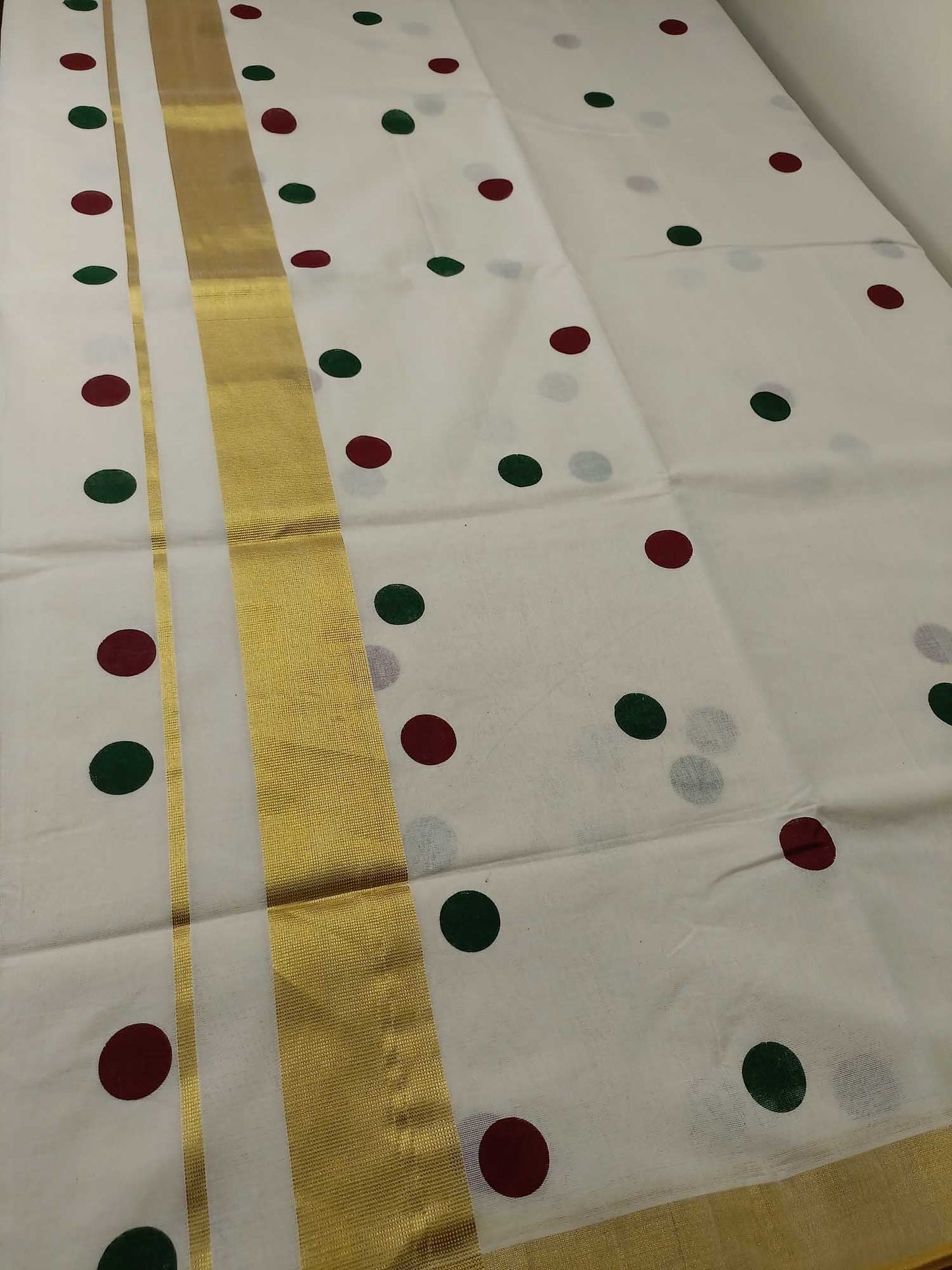 Kerala Kasavu Saree for Women
