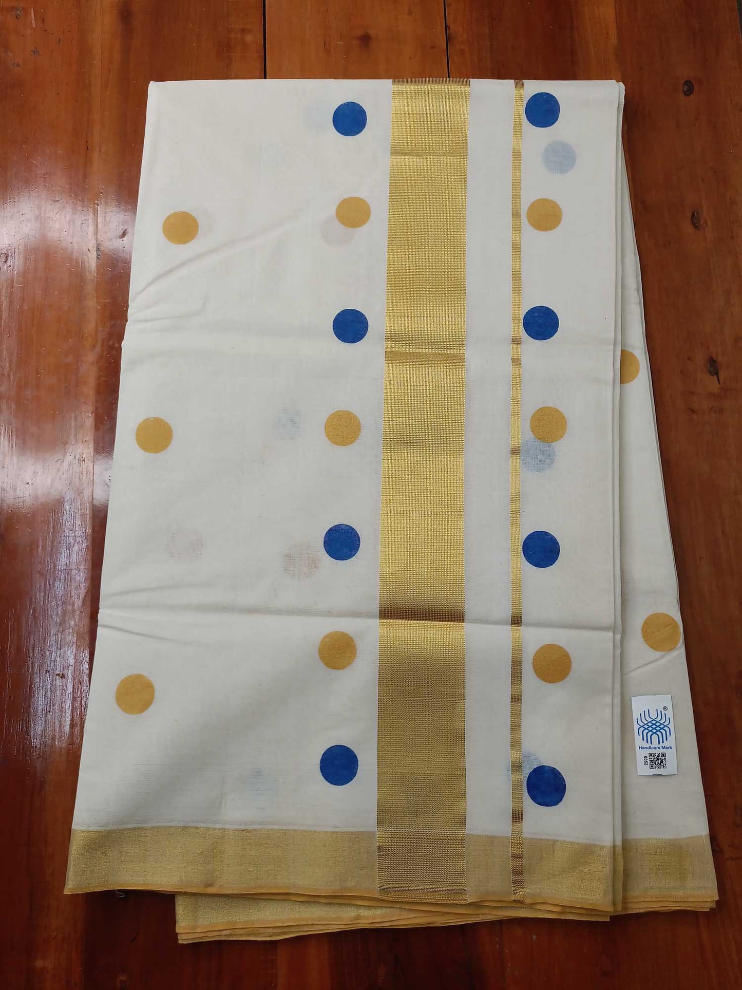Kerala Kasavu Saree for Women