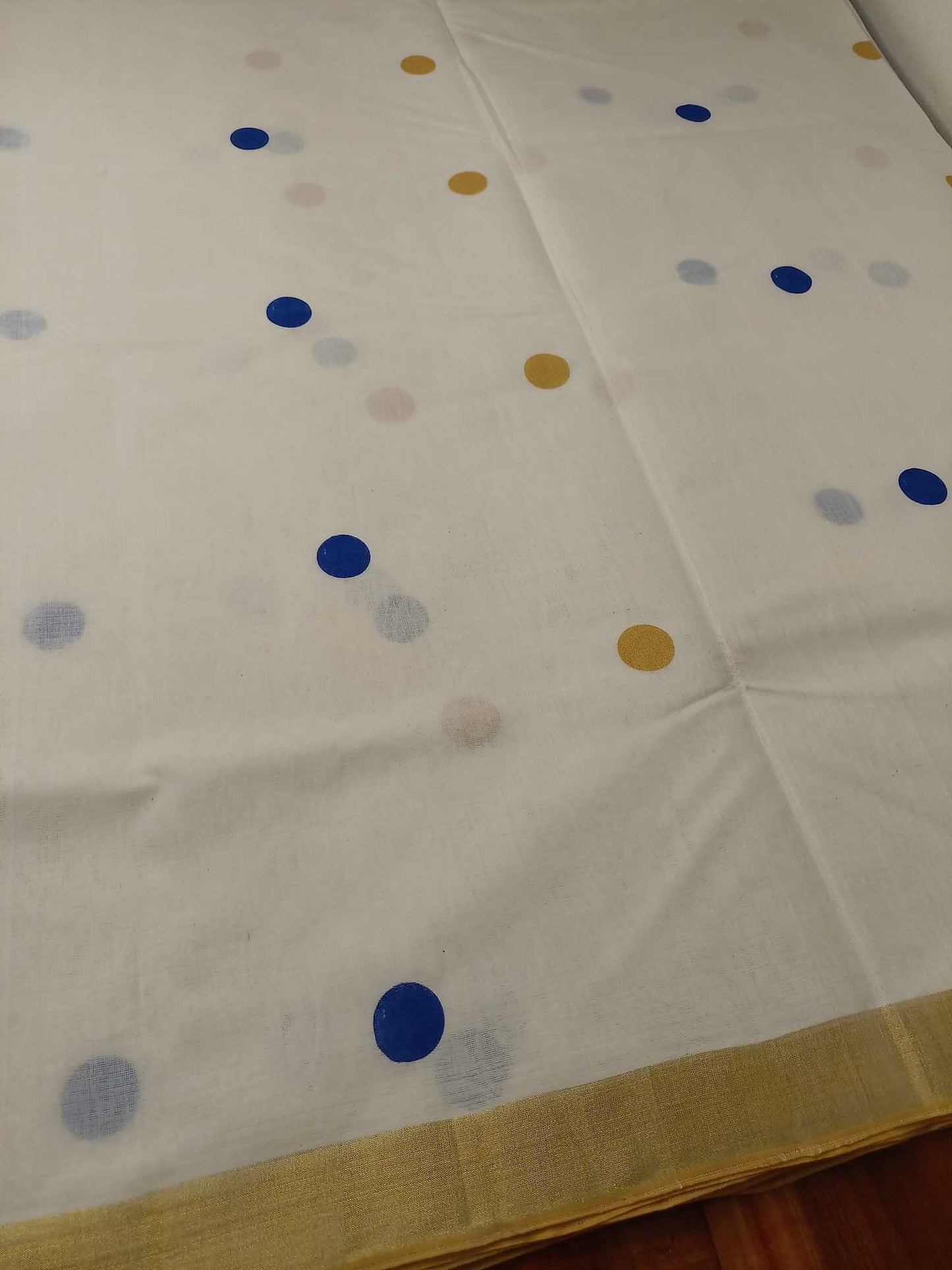 Kerala Kasavu Saree for Women