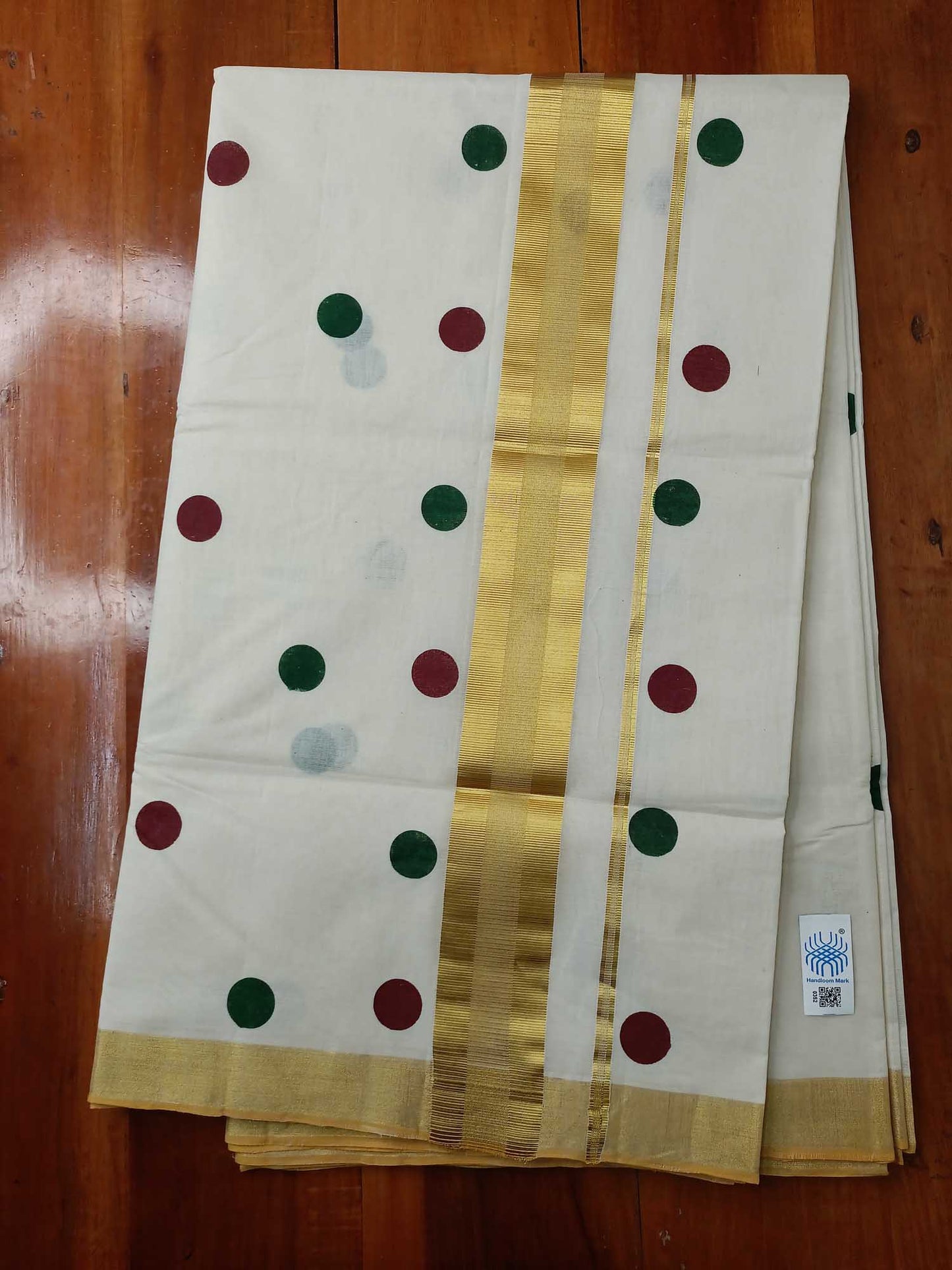 Kerala Kasavu Saree for Women