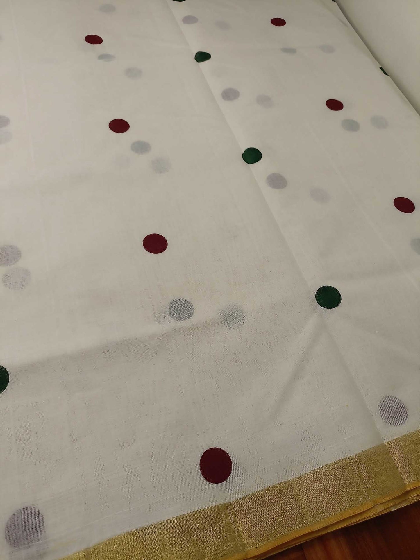 Kerala Kasavu Saree for Women