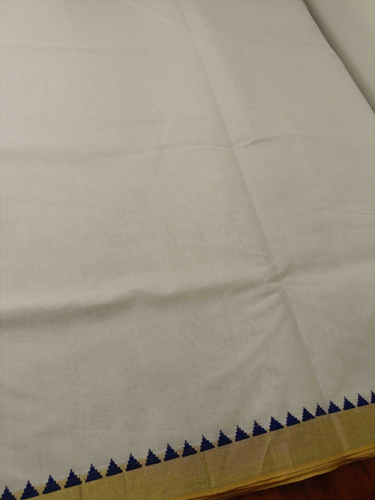 Kerala Kasavu Saree for Women