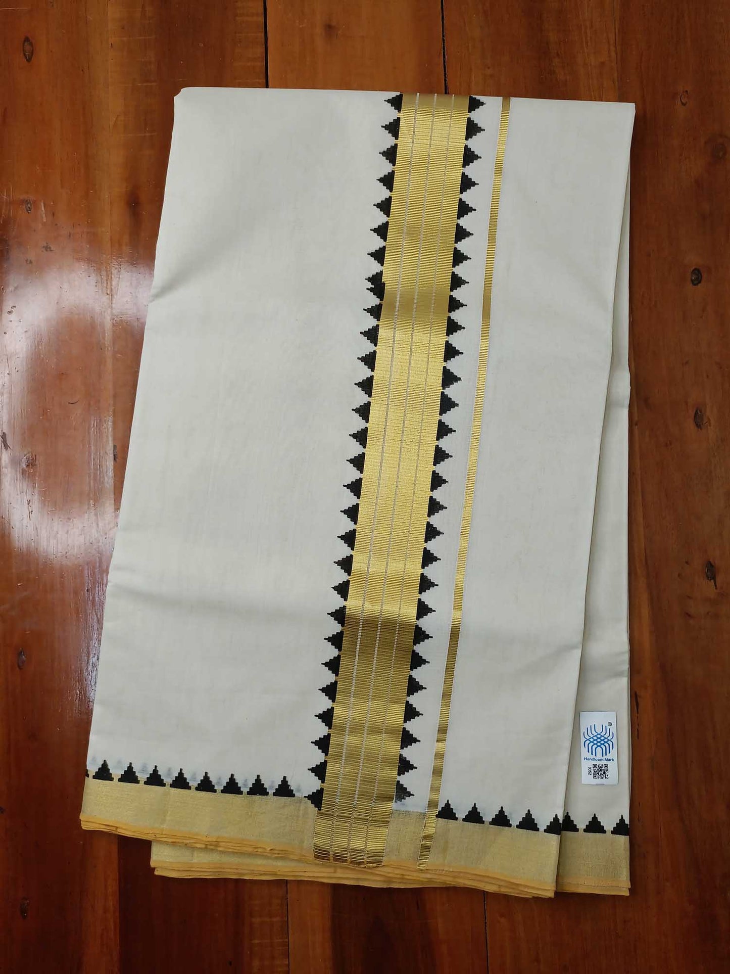 Kerala Kasavu Saree for Women