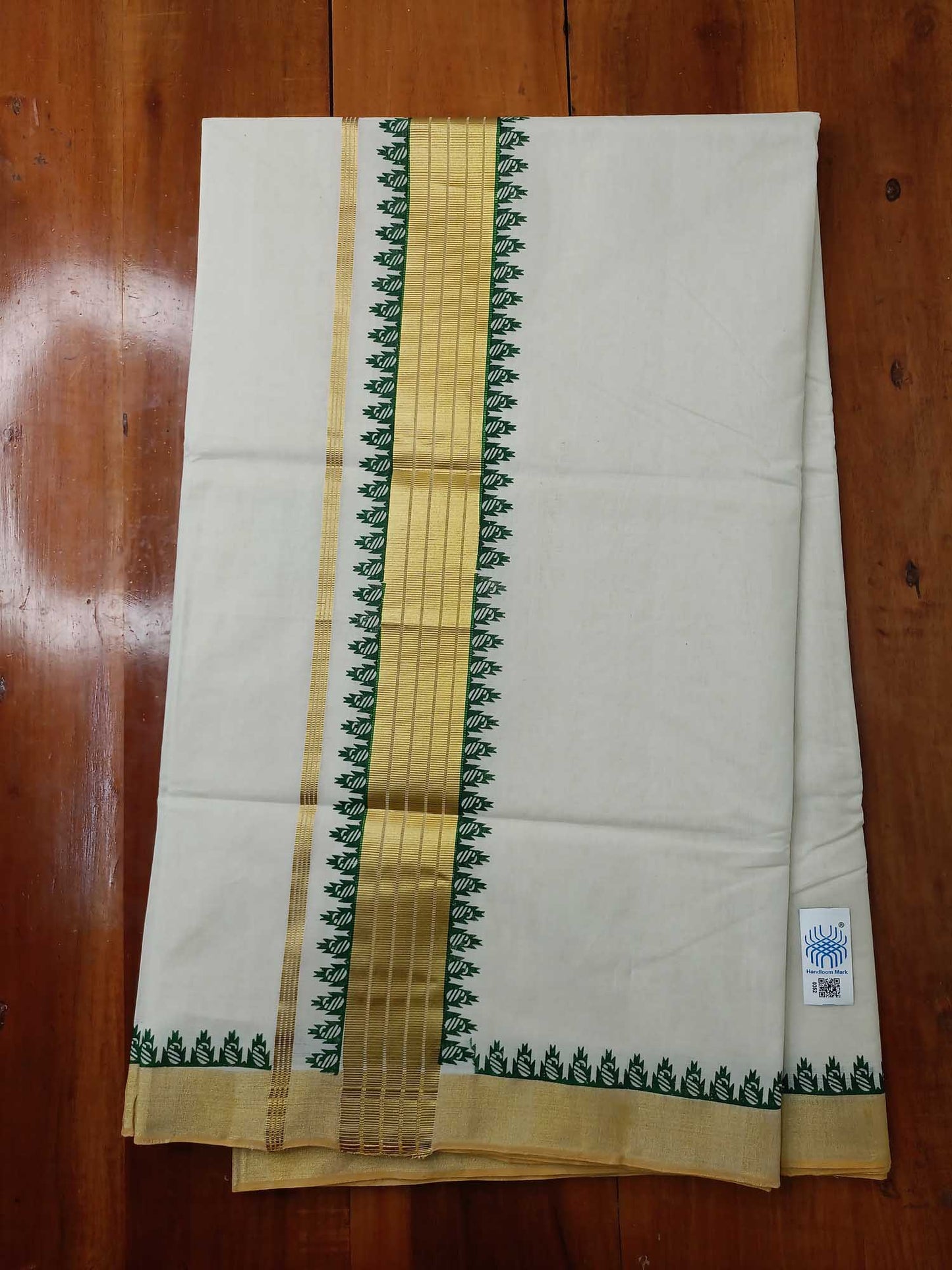 Kerala Kasavu Saree for Women