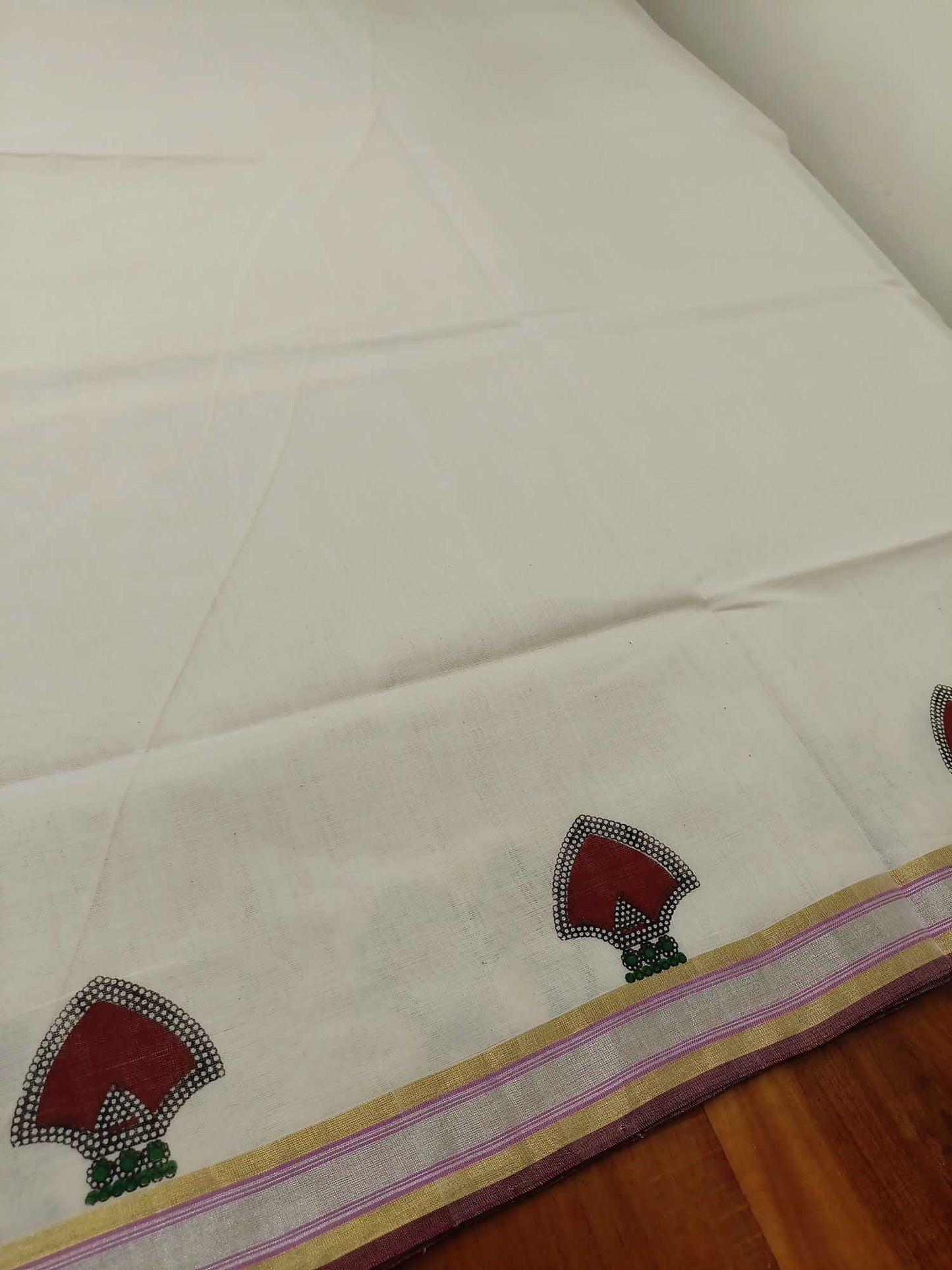 Kerala Kasavu Saree for Women