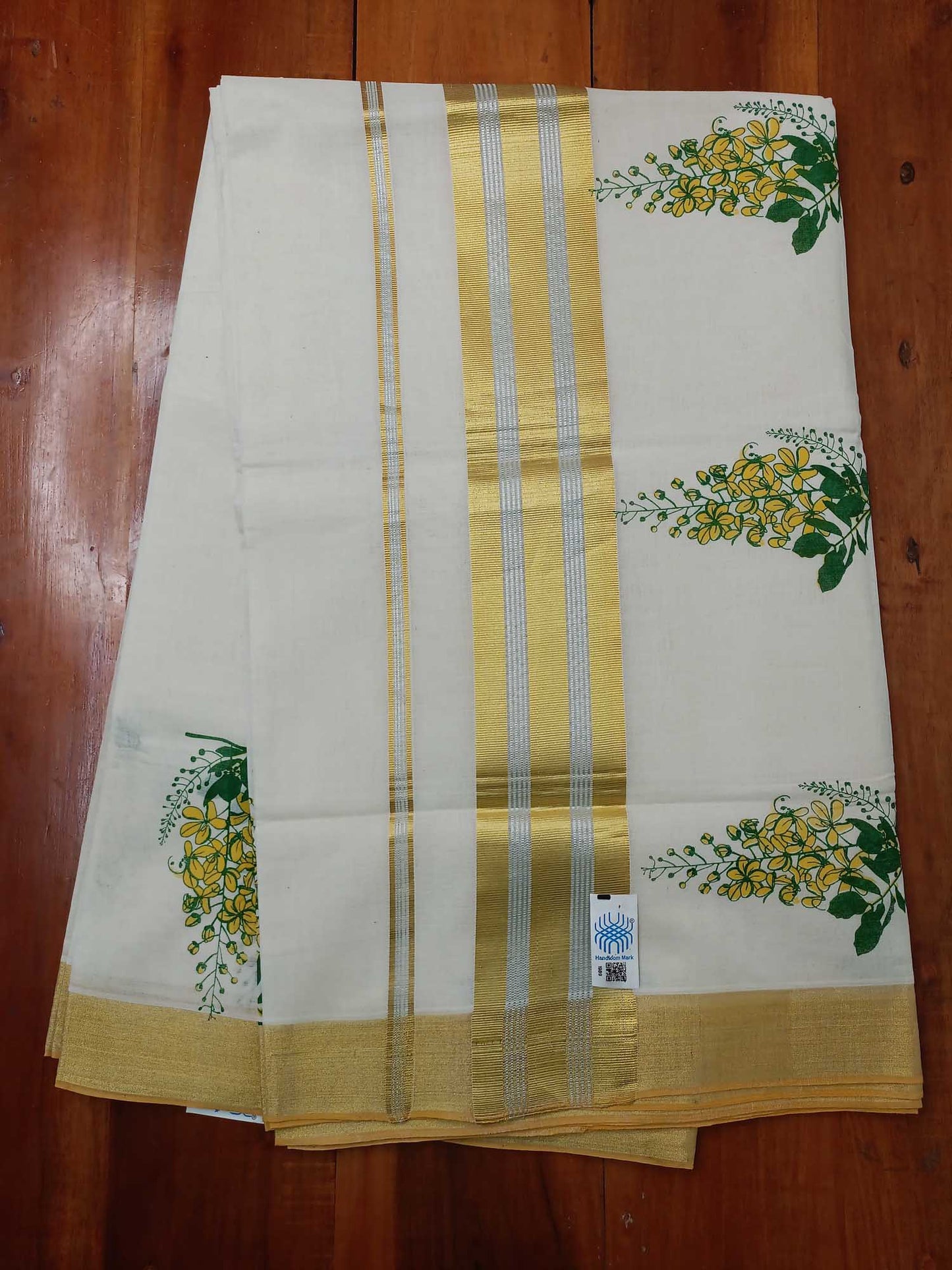 Kerala Kasavu Saree for Women