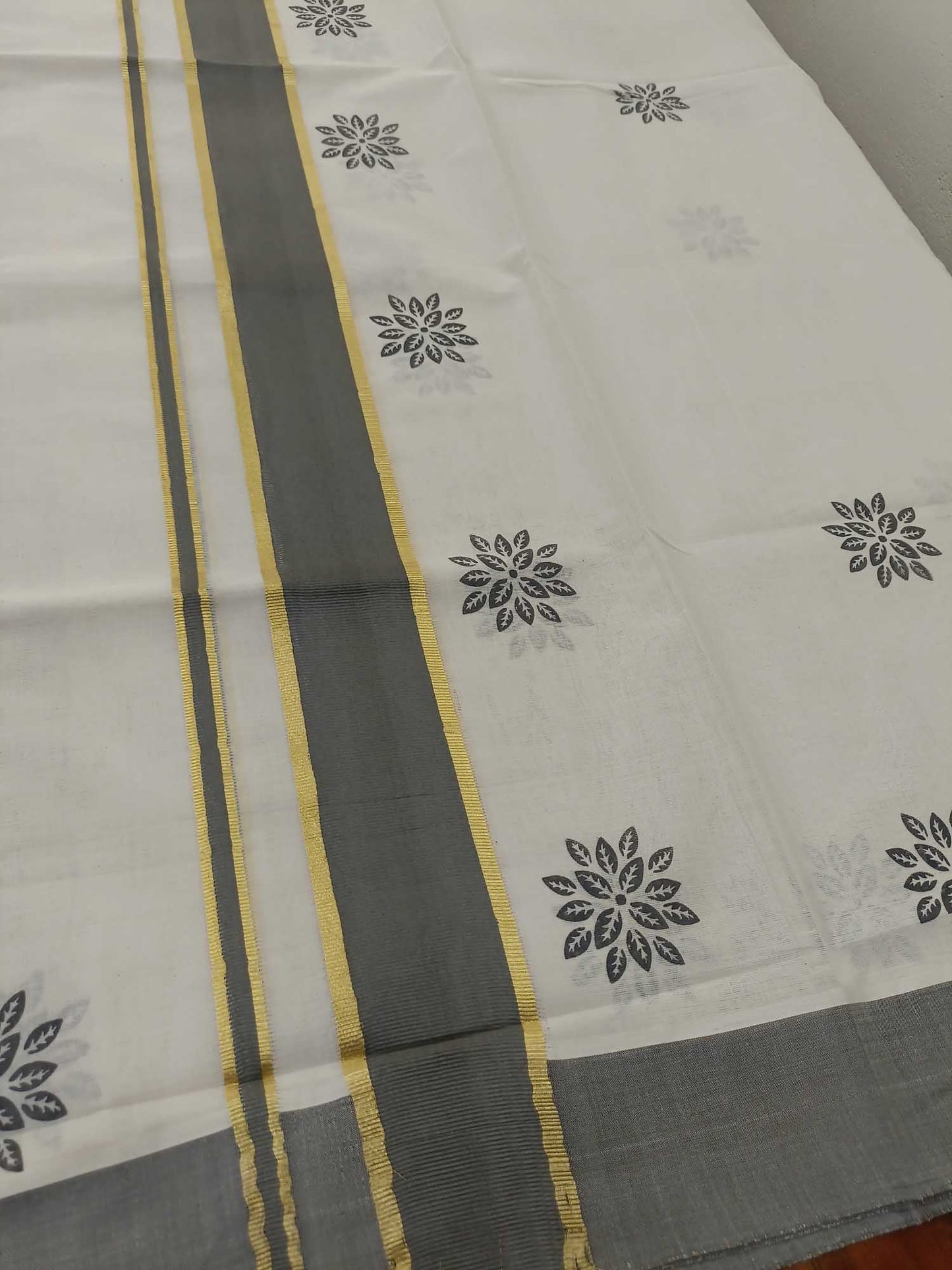 Balaramapuram Printed Set-Mundu for Women