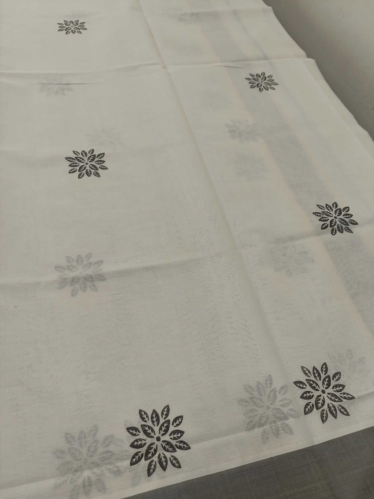 Balaramapuram Printed Set-Mundu for Women