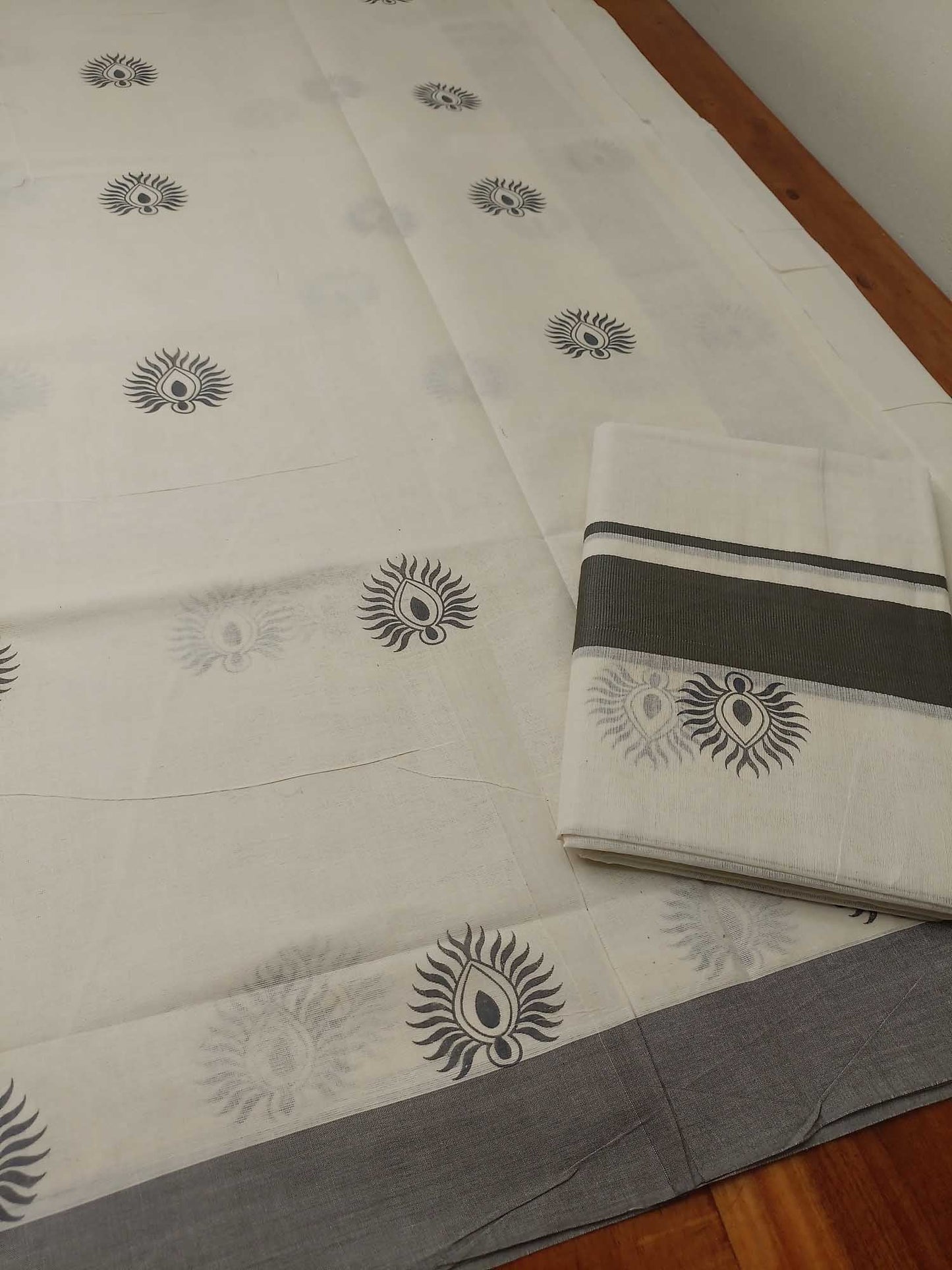 Balaramapuram Printed Set-Mundu for Women