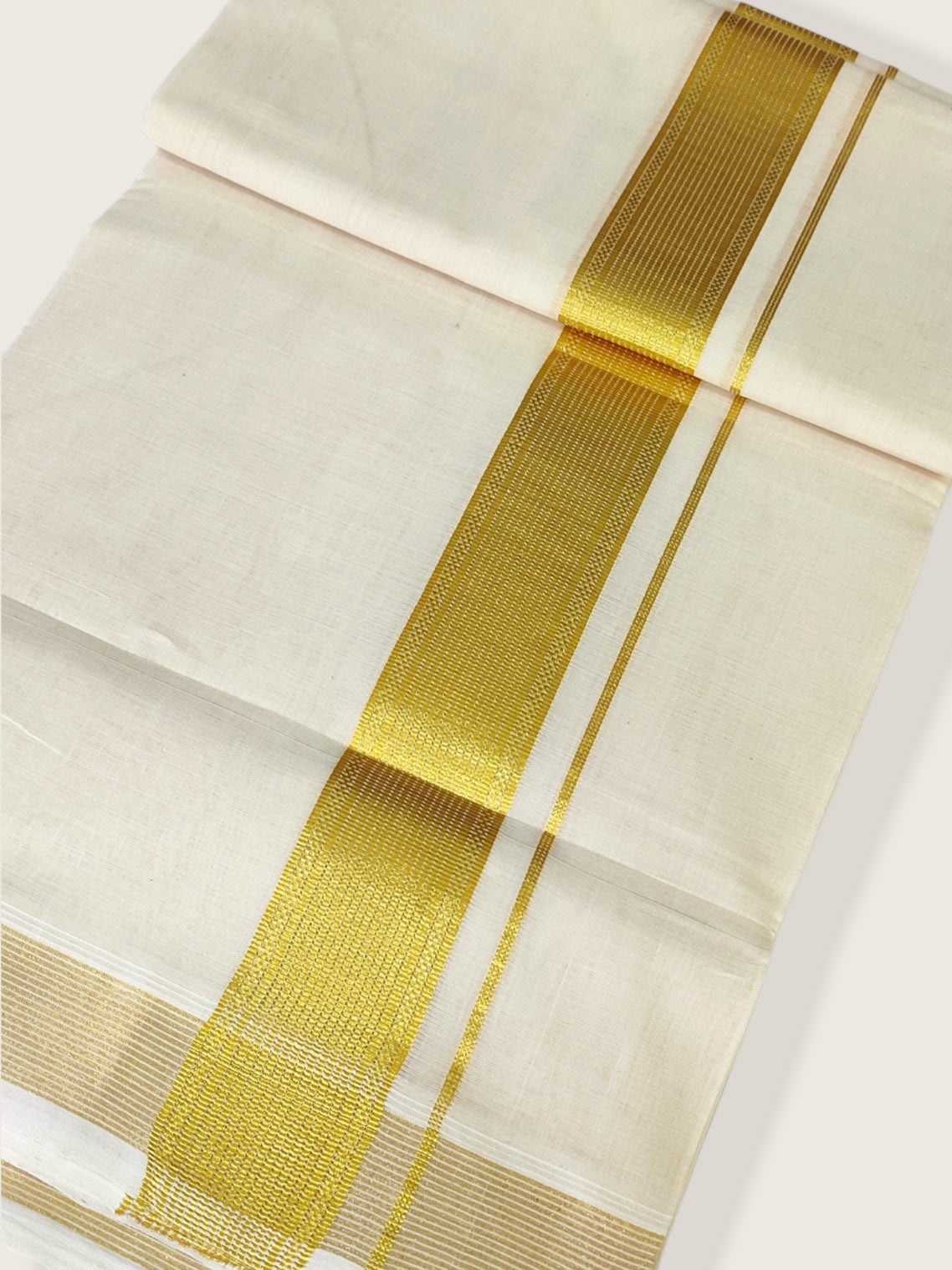 Premium Wedding Handloom Kasavu Mundu for Men