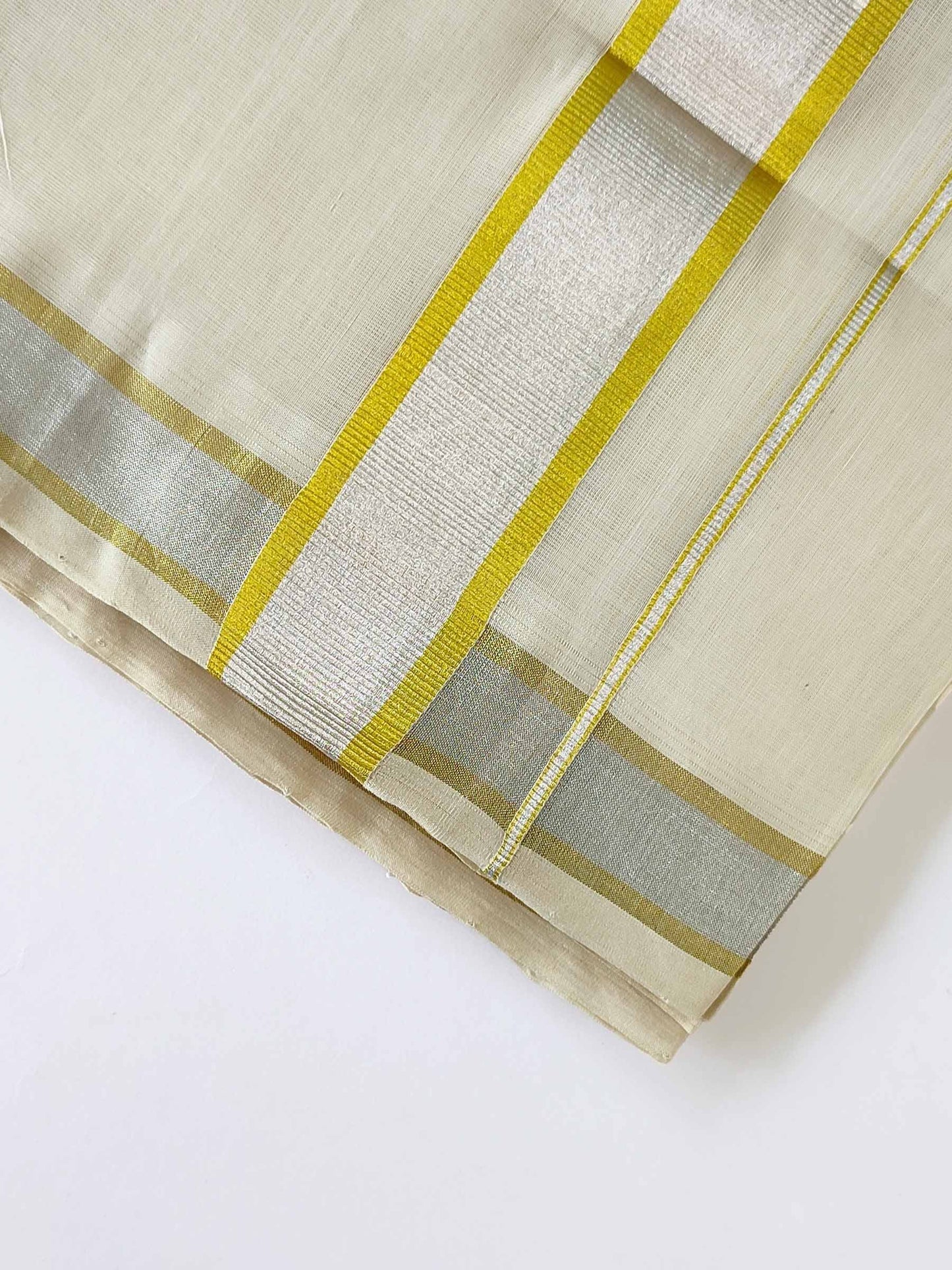 Premium Wedding Handloom Kasavu Mundu for Men