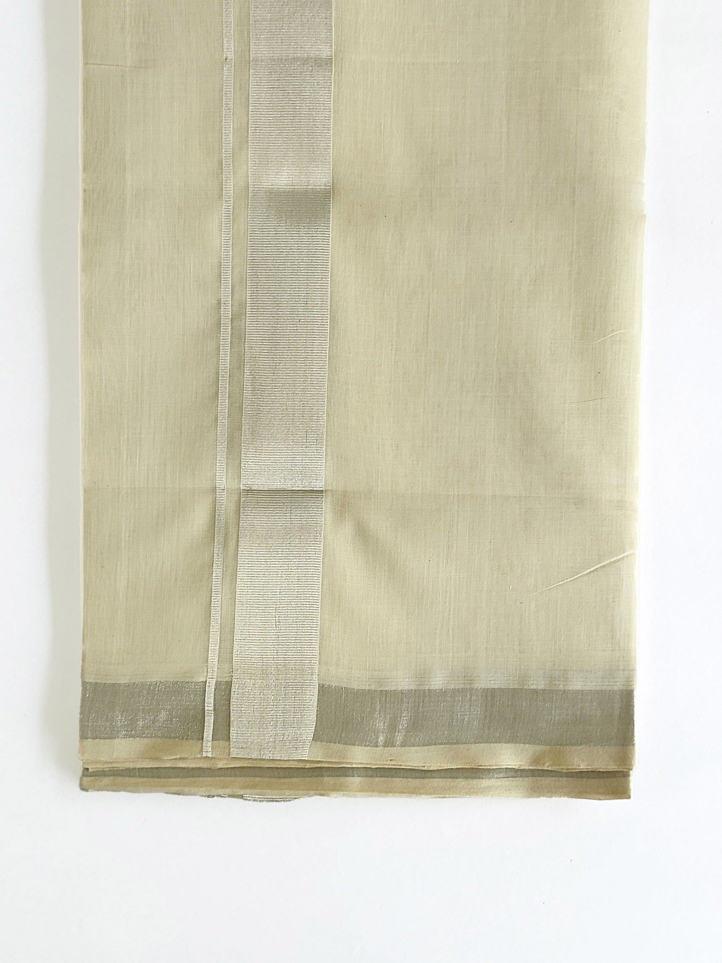 Premium Wedding Handloom Kasavu Mundu for Men