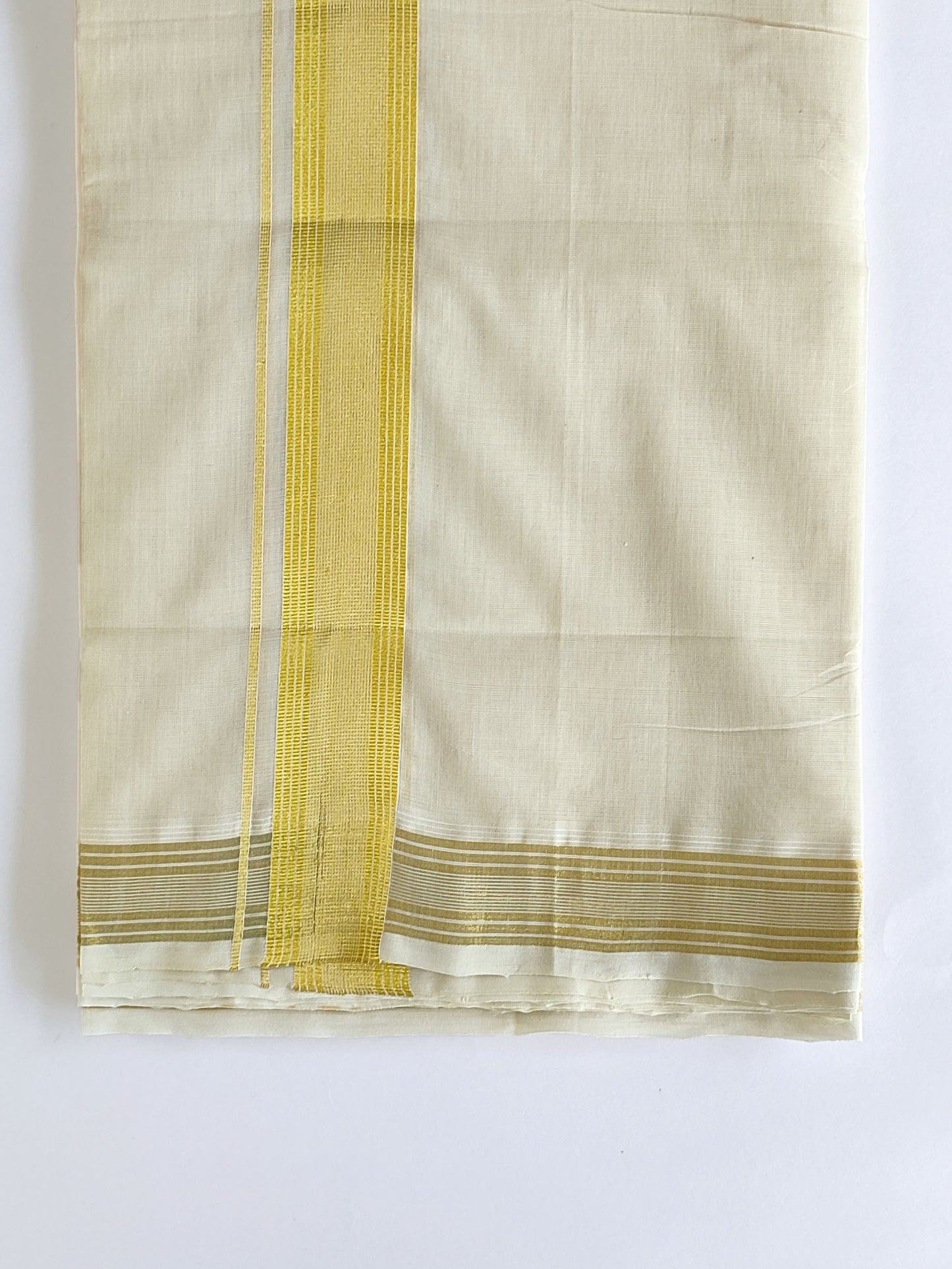 Premium Wedding Handloom Kasavu Mundu for Men