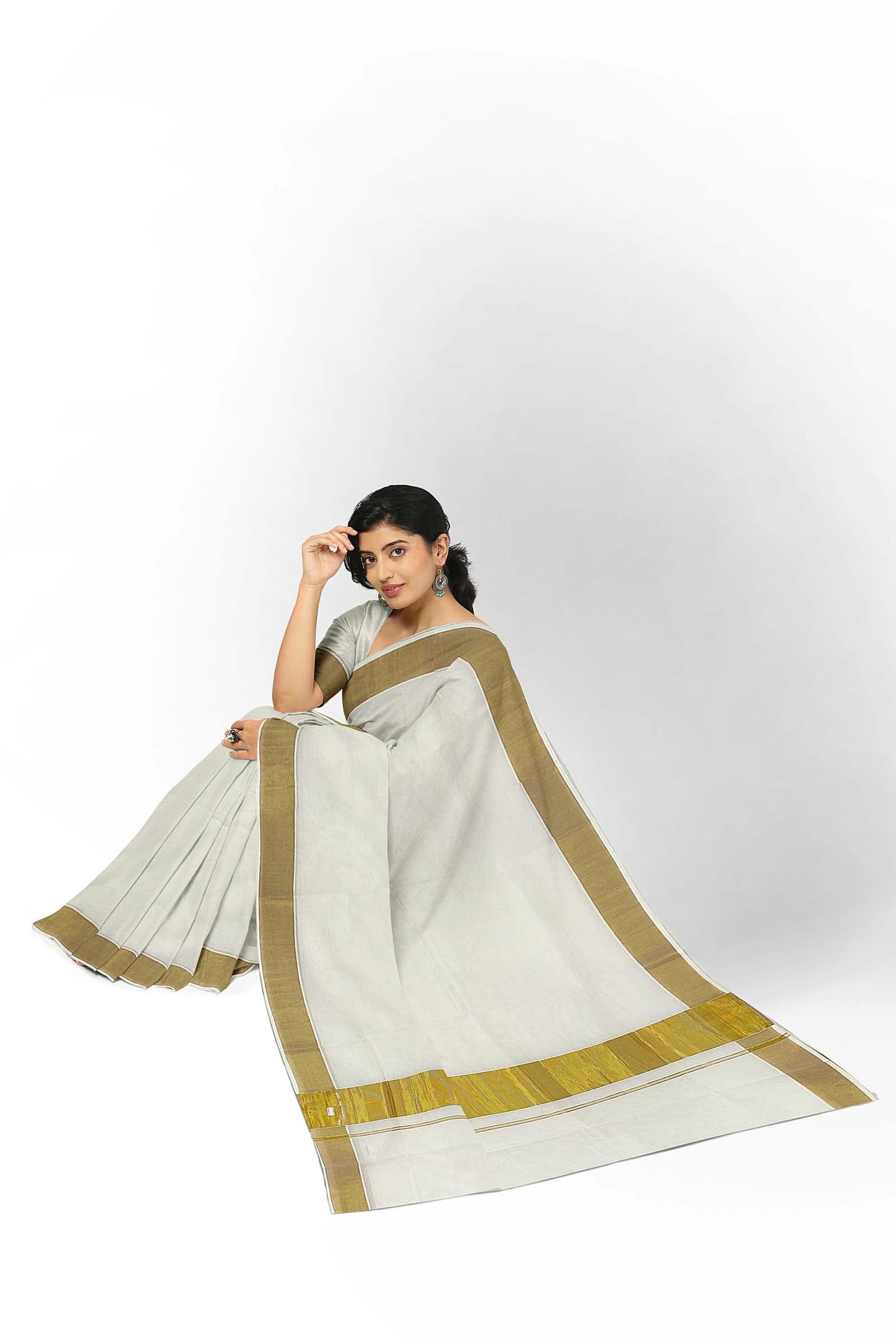 Kerala Kasavu Saree for Women