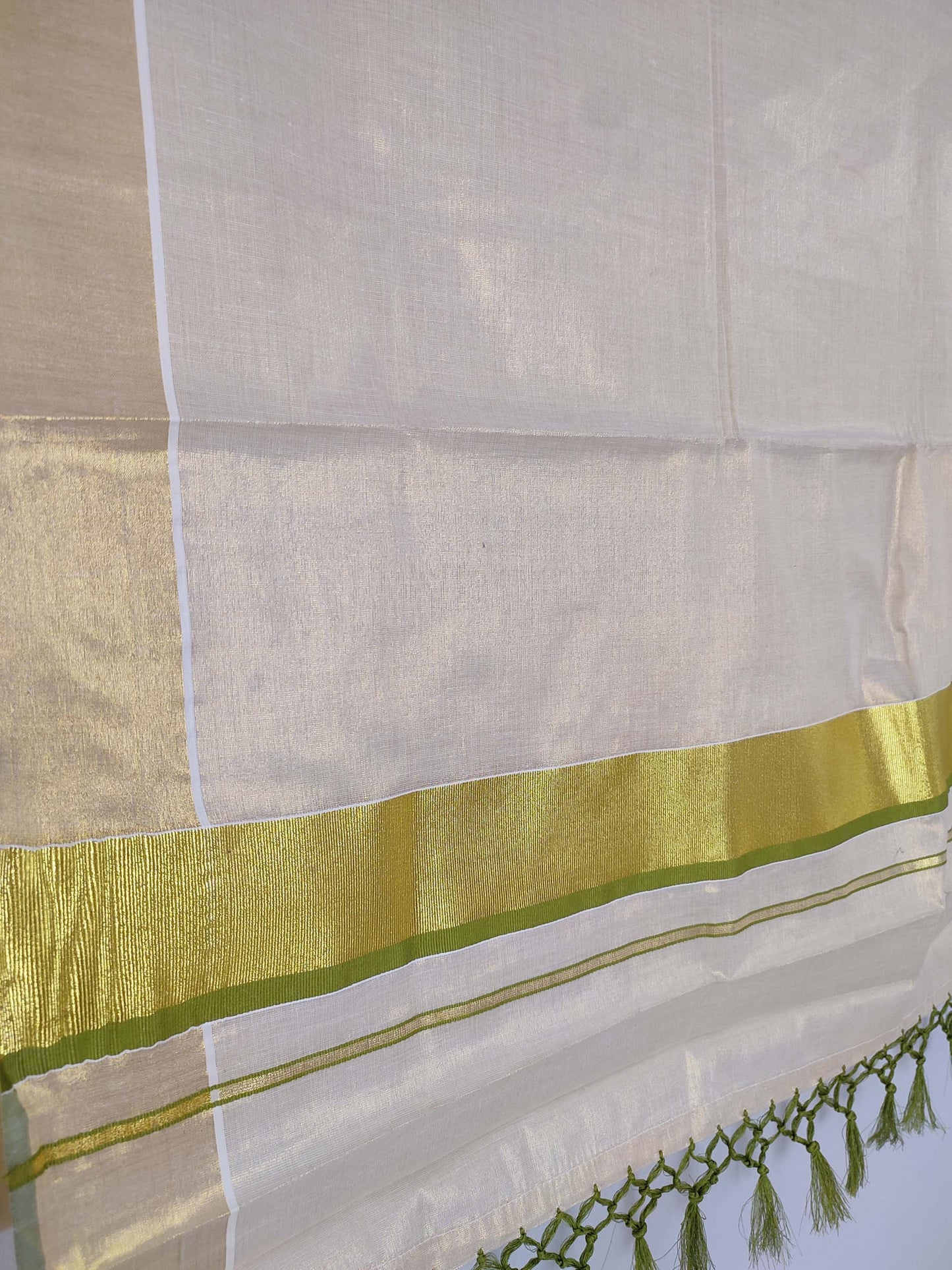 Kerala Tissue Saree for Women