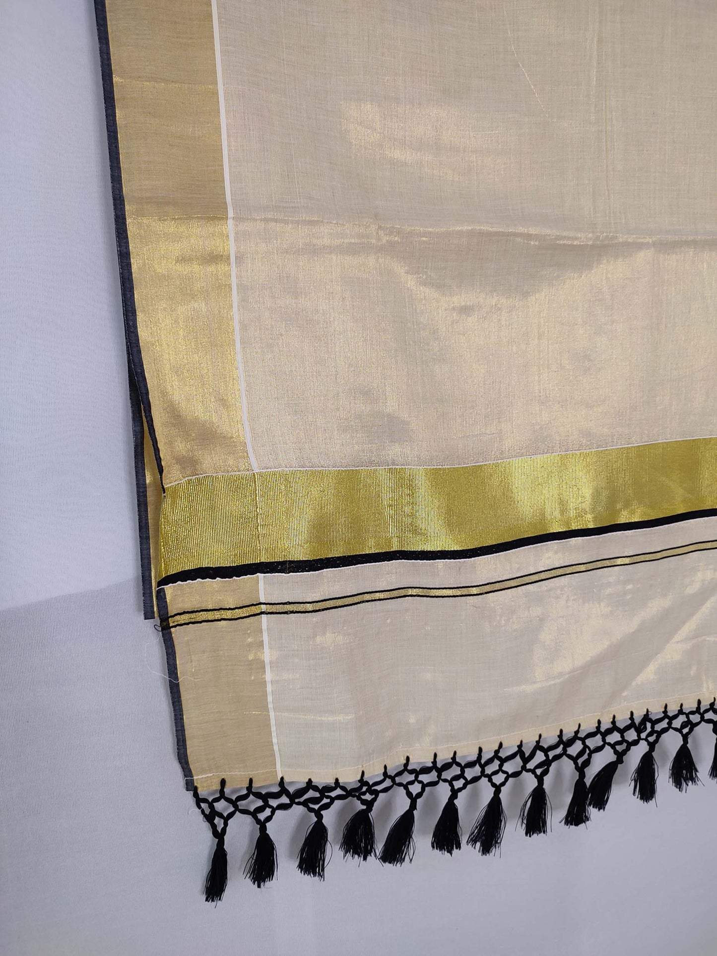 Kerala Tissue Saree for Women