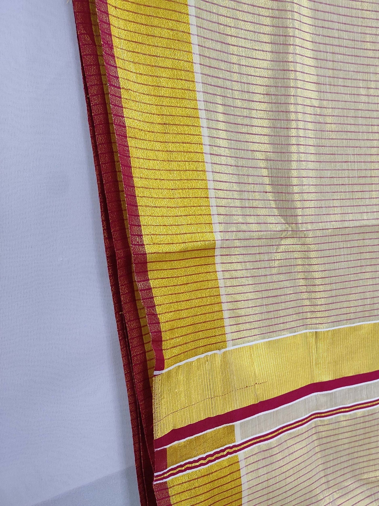 Kerala Tissue Saree for Women