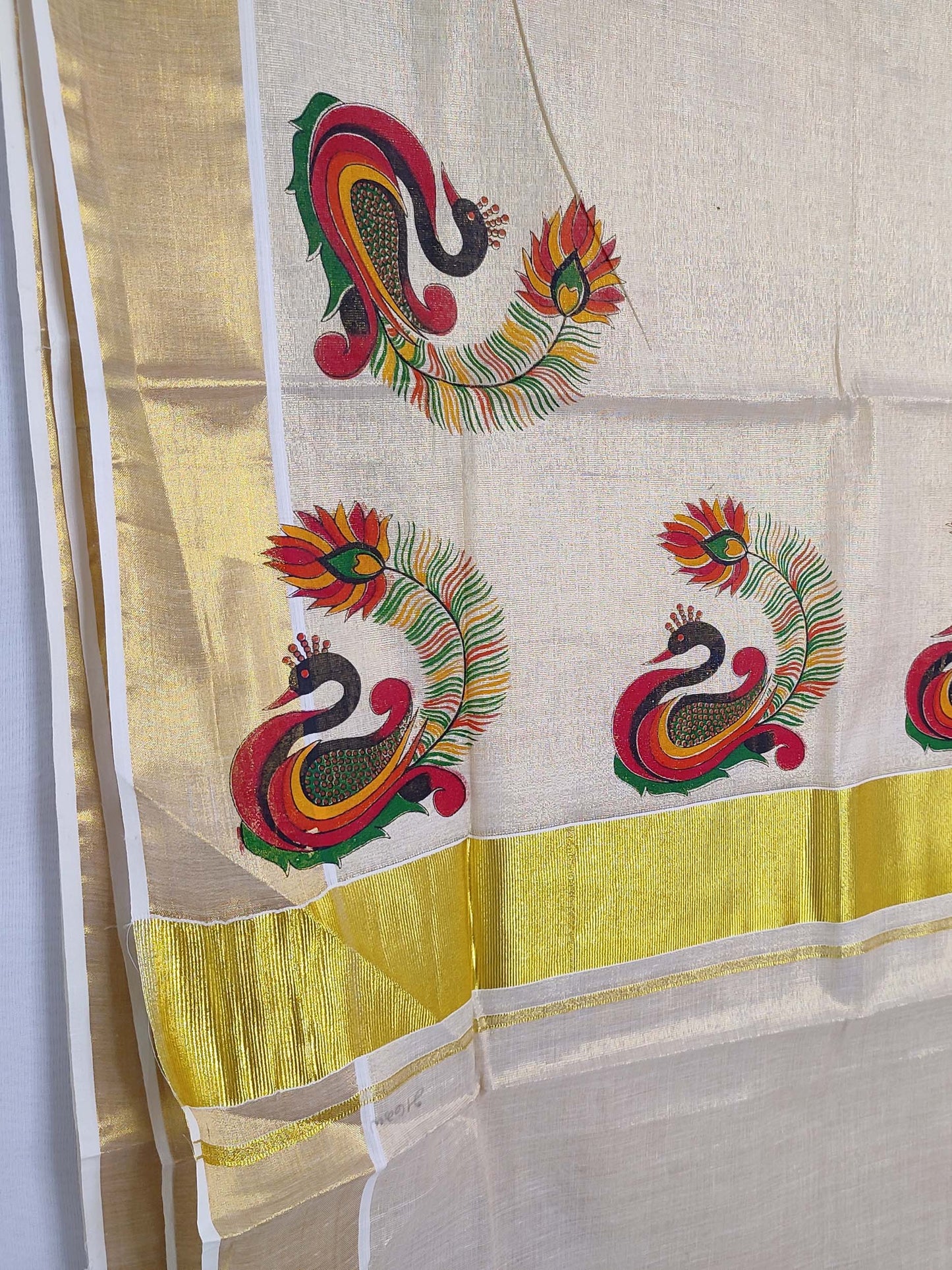 Kerala Tissue Saree for Women