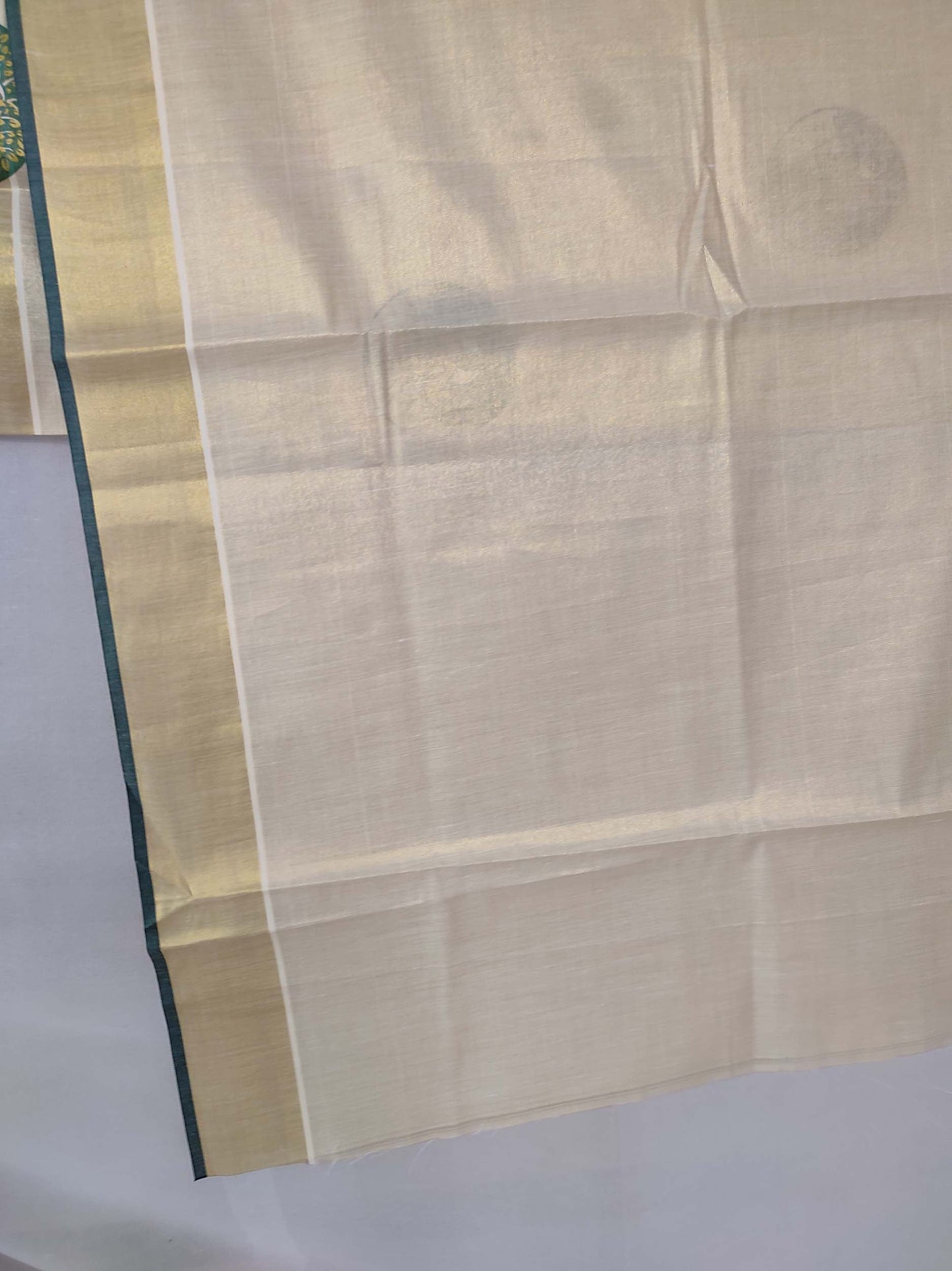 Kerala Tissue Saree for Women