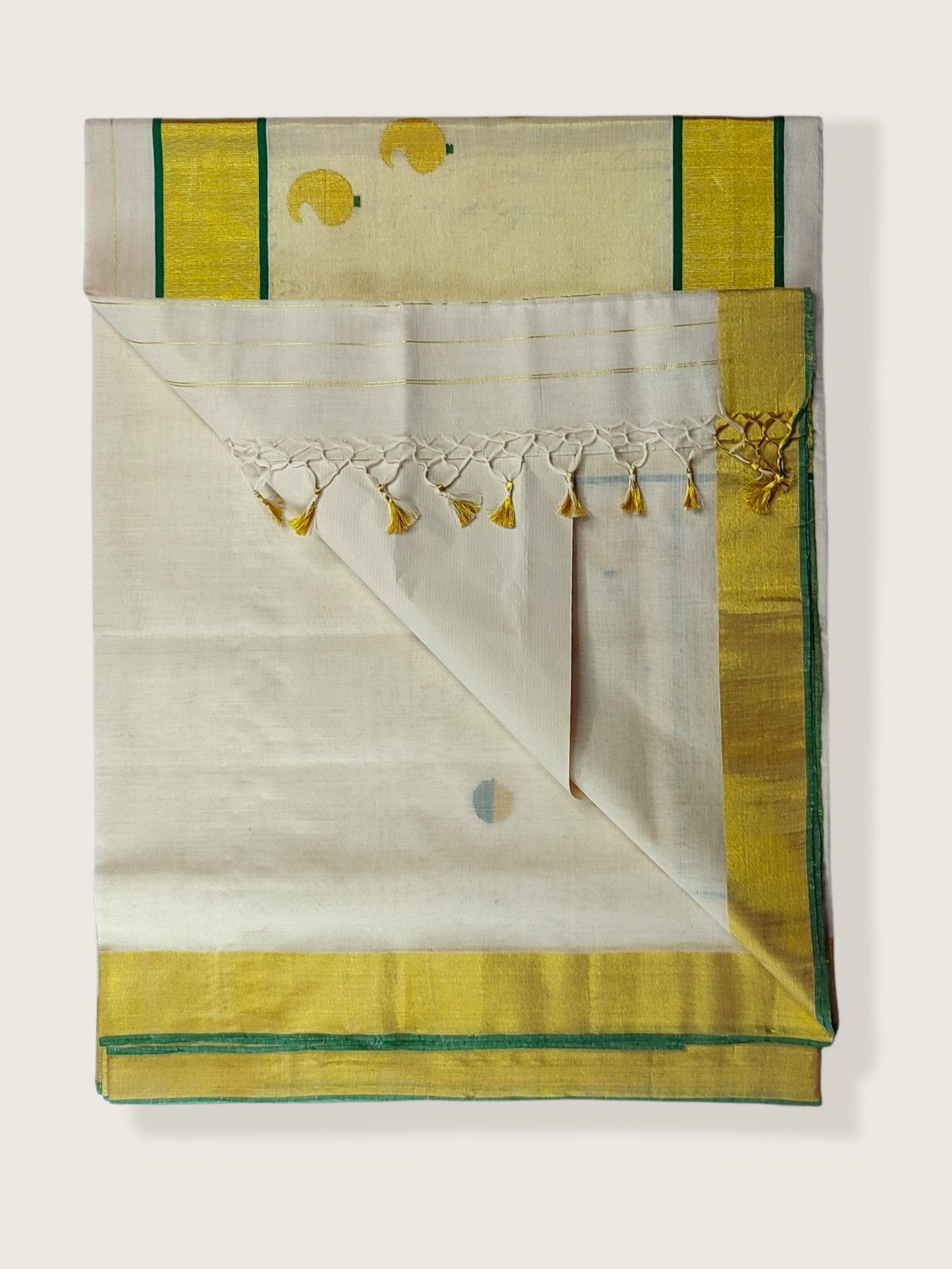 Kerala Kasavu Saree Premium Balaramapuram Handloom with Mango Motif