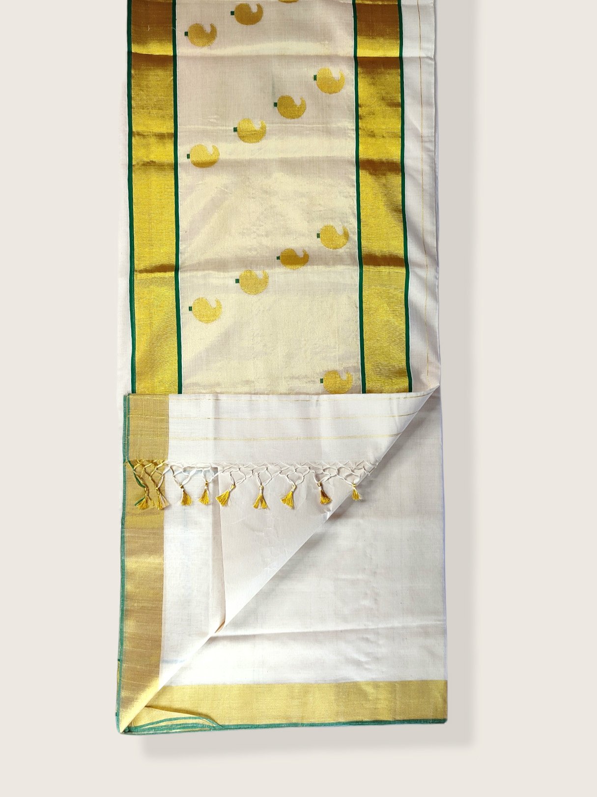 Kerala Kasavu Saree Premium Balaramapuram Handloom with Mango Motif