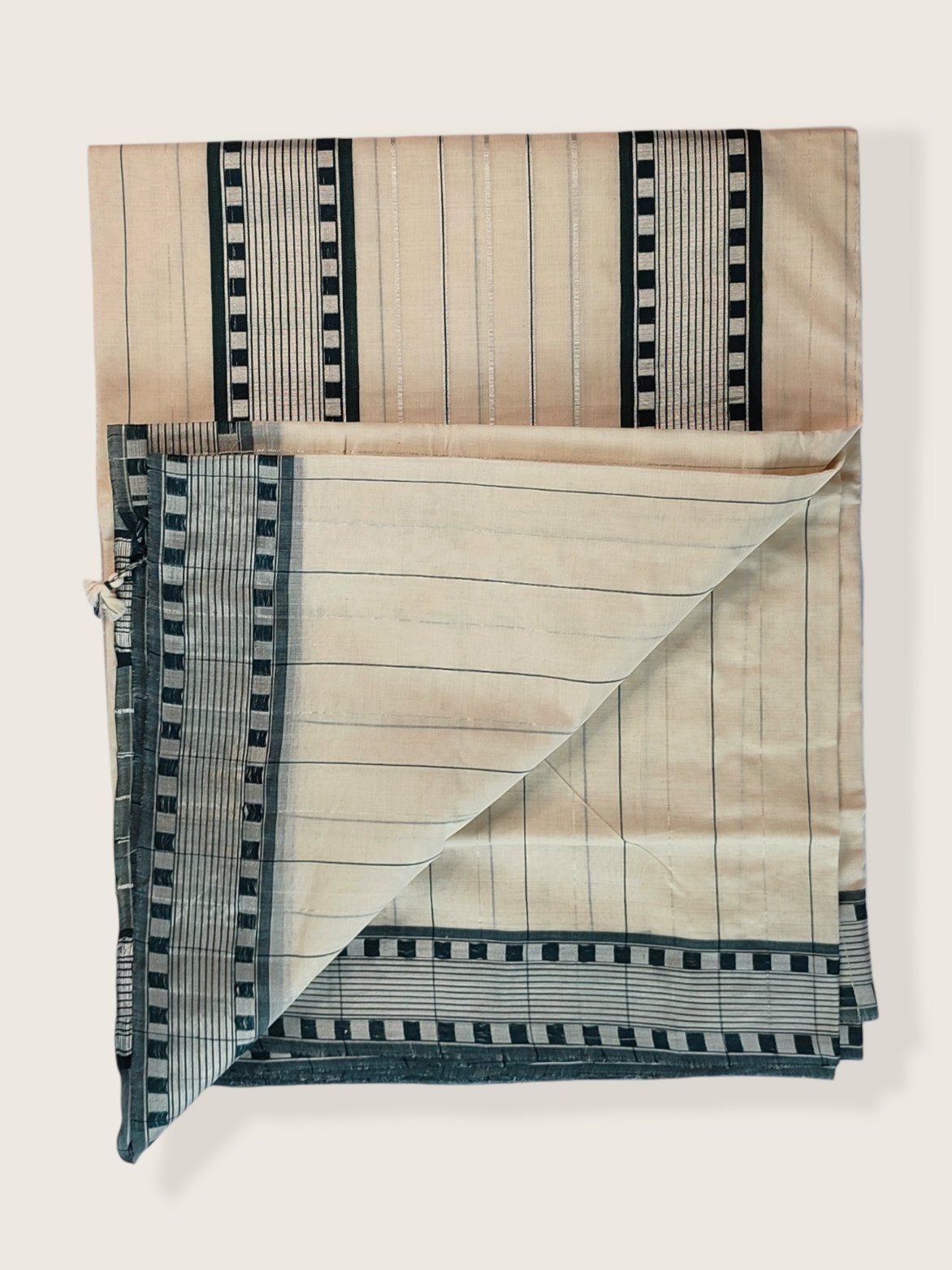 Kerala Kasavu Saree Premium Balaramapuram Handloom with Dark Green Check Desgin with Line Body