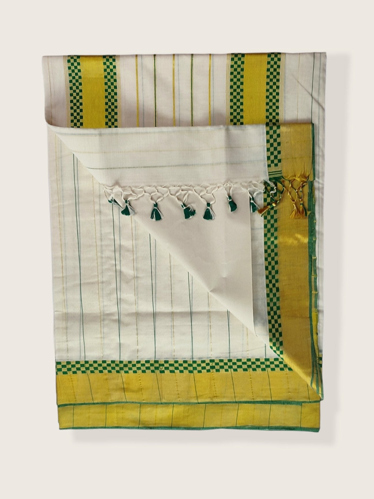 Kerala Kasavu Saree Premium Balaramapuram Handloom with Green Check Desgin with Line Body