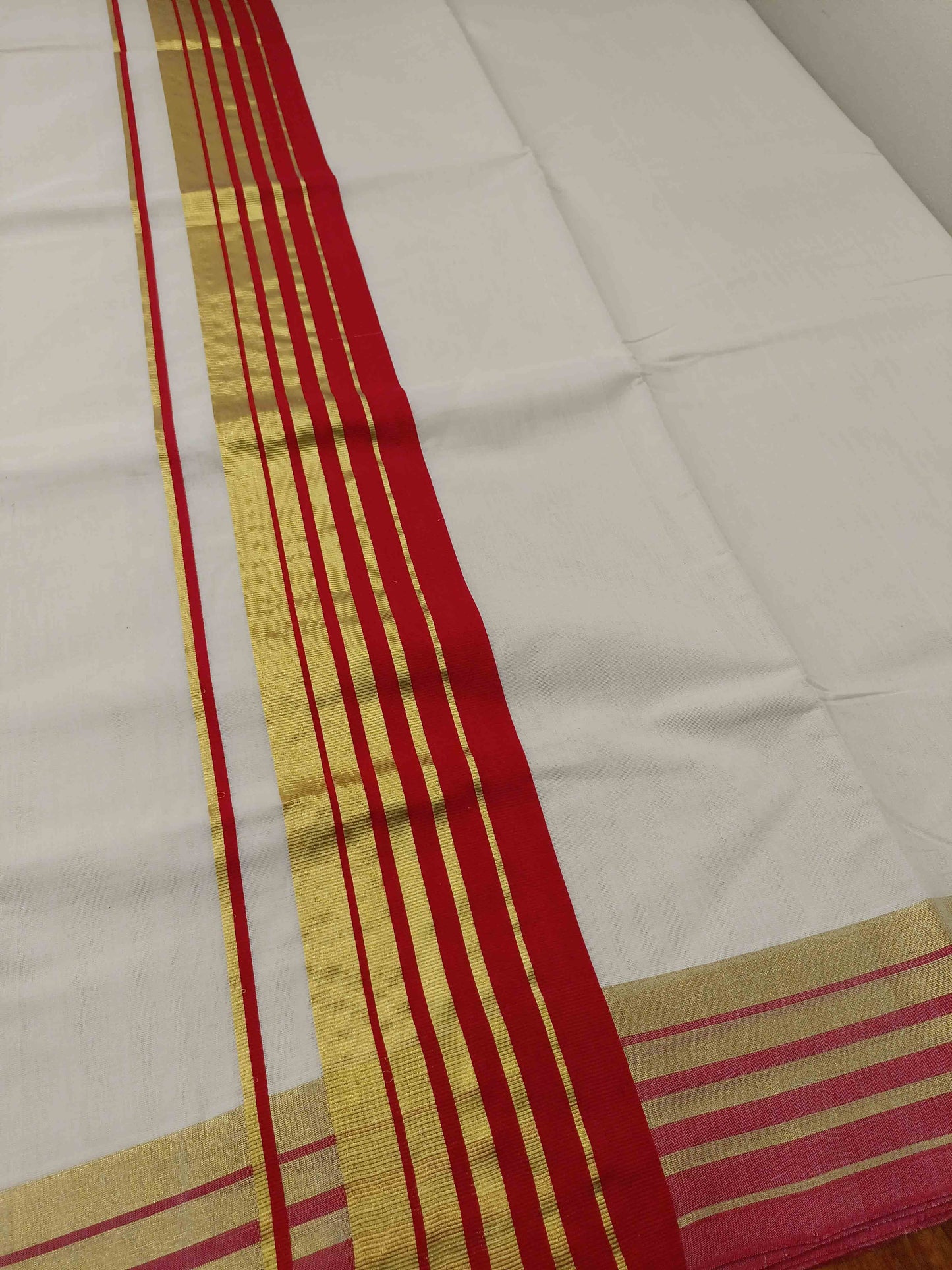 Kerala Saree Balaramapuram Handloom with Red & Black Colour
