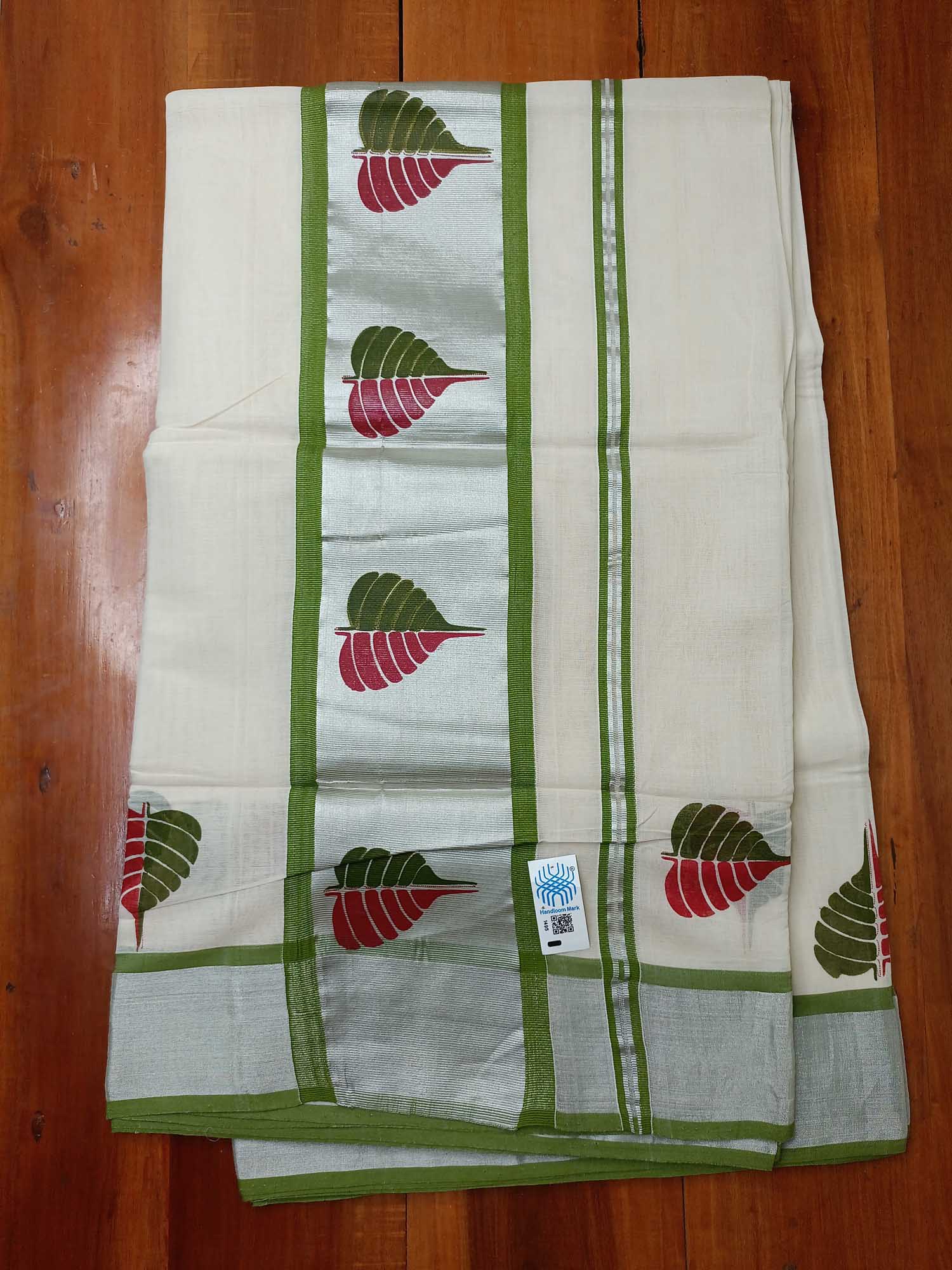 Kerala Kasavu Saree for Women