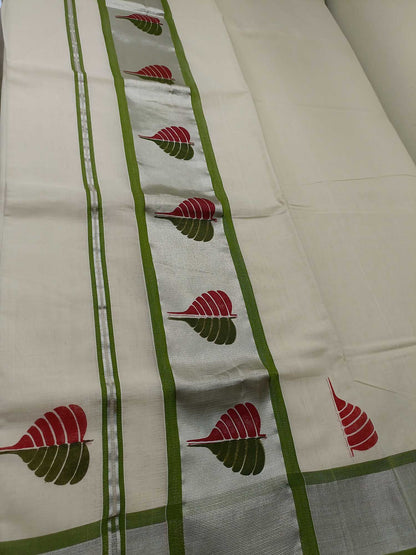 Kerala Kasavu Saree for Women