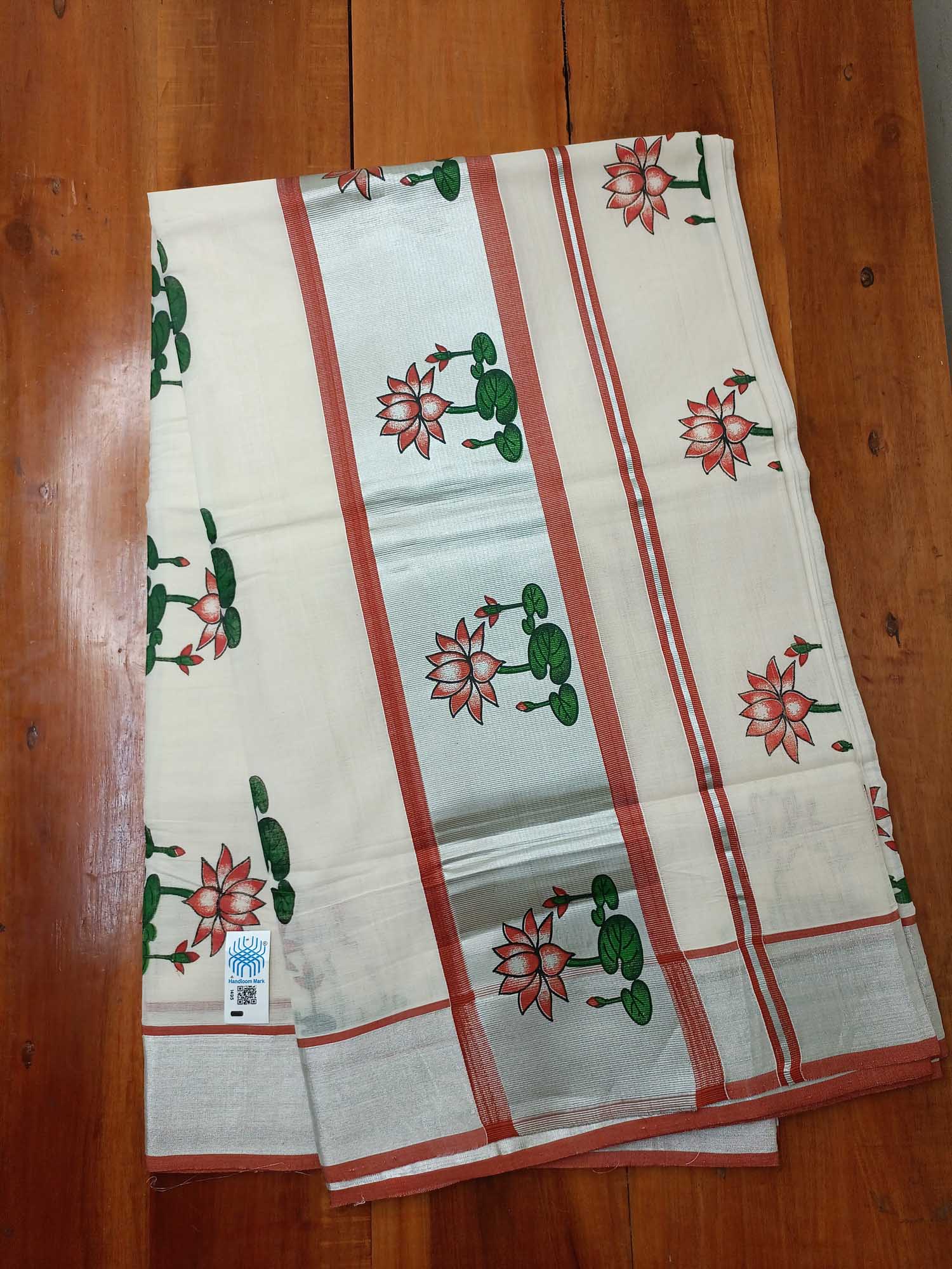 Kerala Kasavu Saree for Women