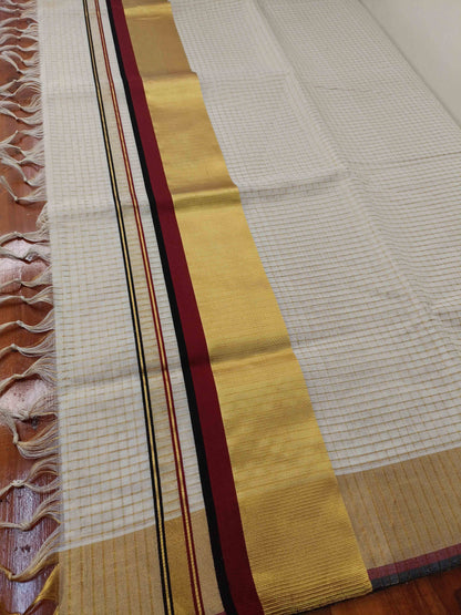 Kuthampully Handloom Kasavu Saree
