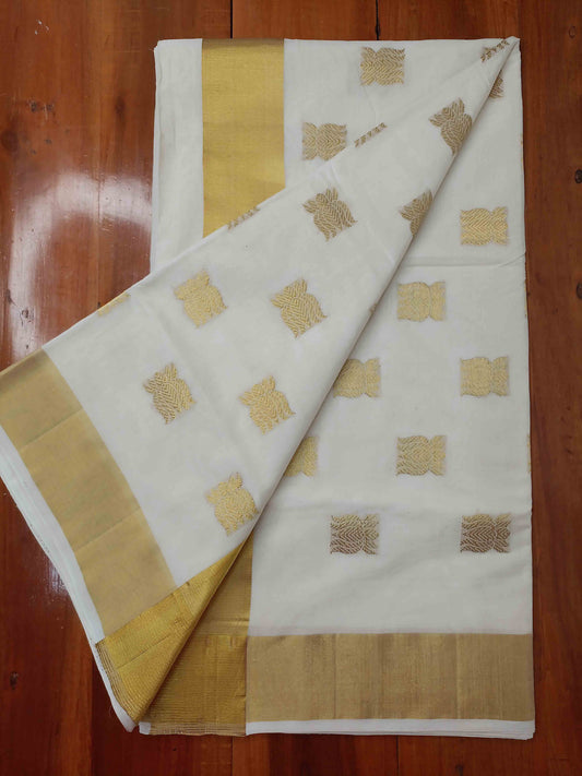 Kuthampully Handloom Kasavu Saree