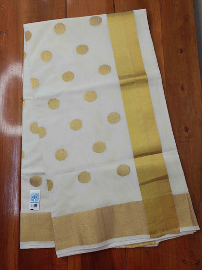 Kuthampully Handloom Kasavu Saree