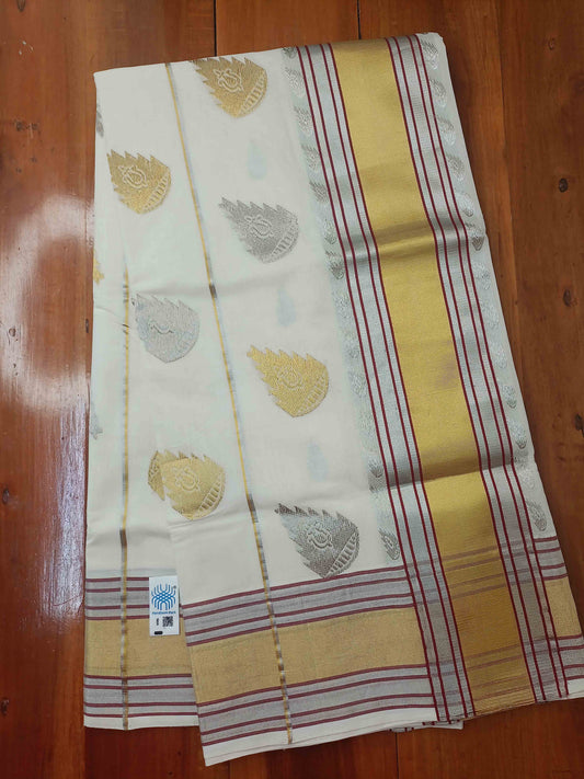 Kuthampully Handloom Kasavu Saree