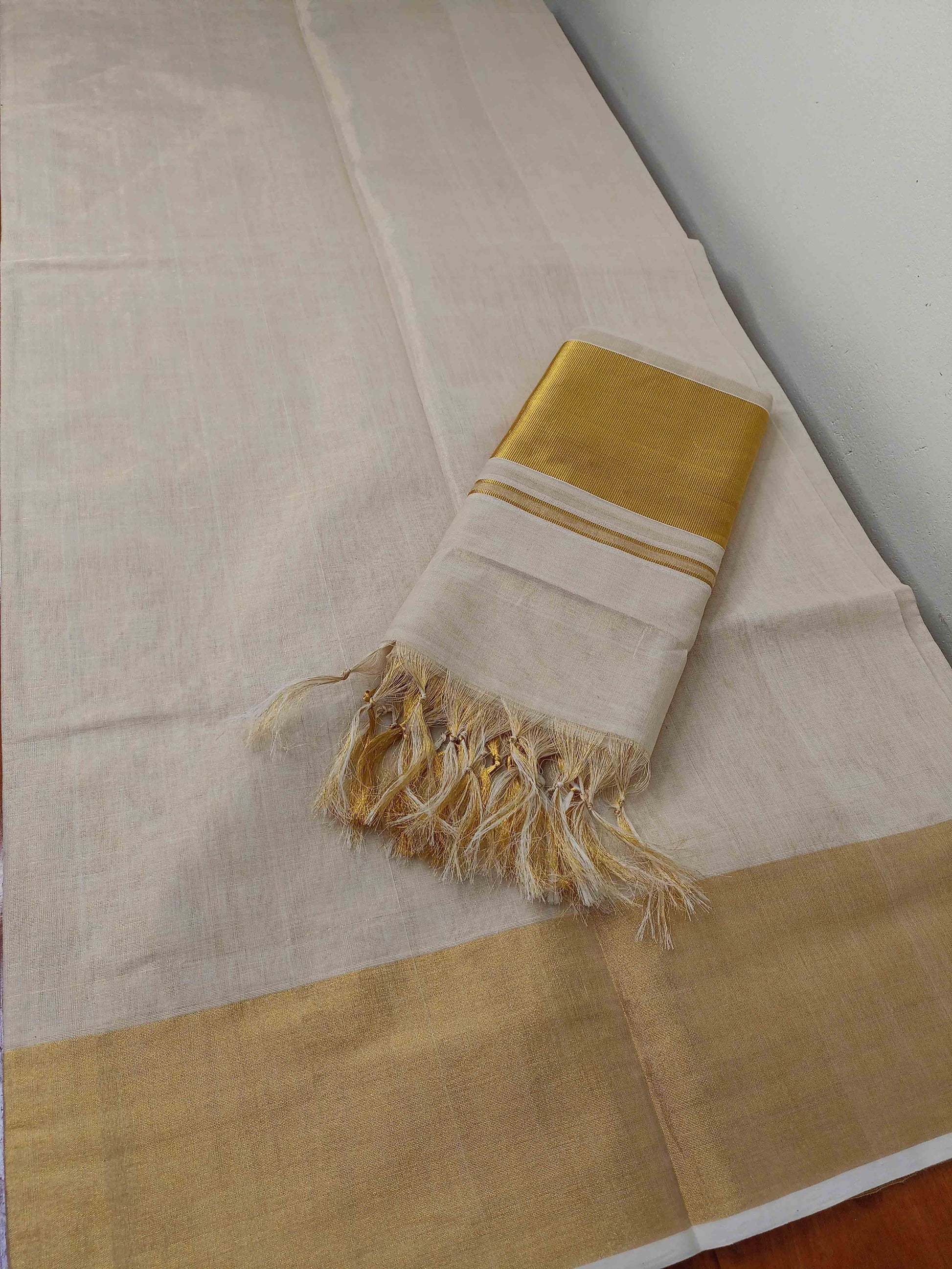 Kuthampully Handloom Kasavu Single Set Mundu