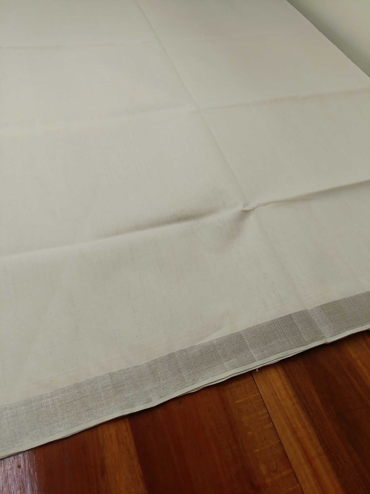Kerala Kasavu Saree for Women