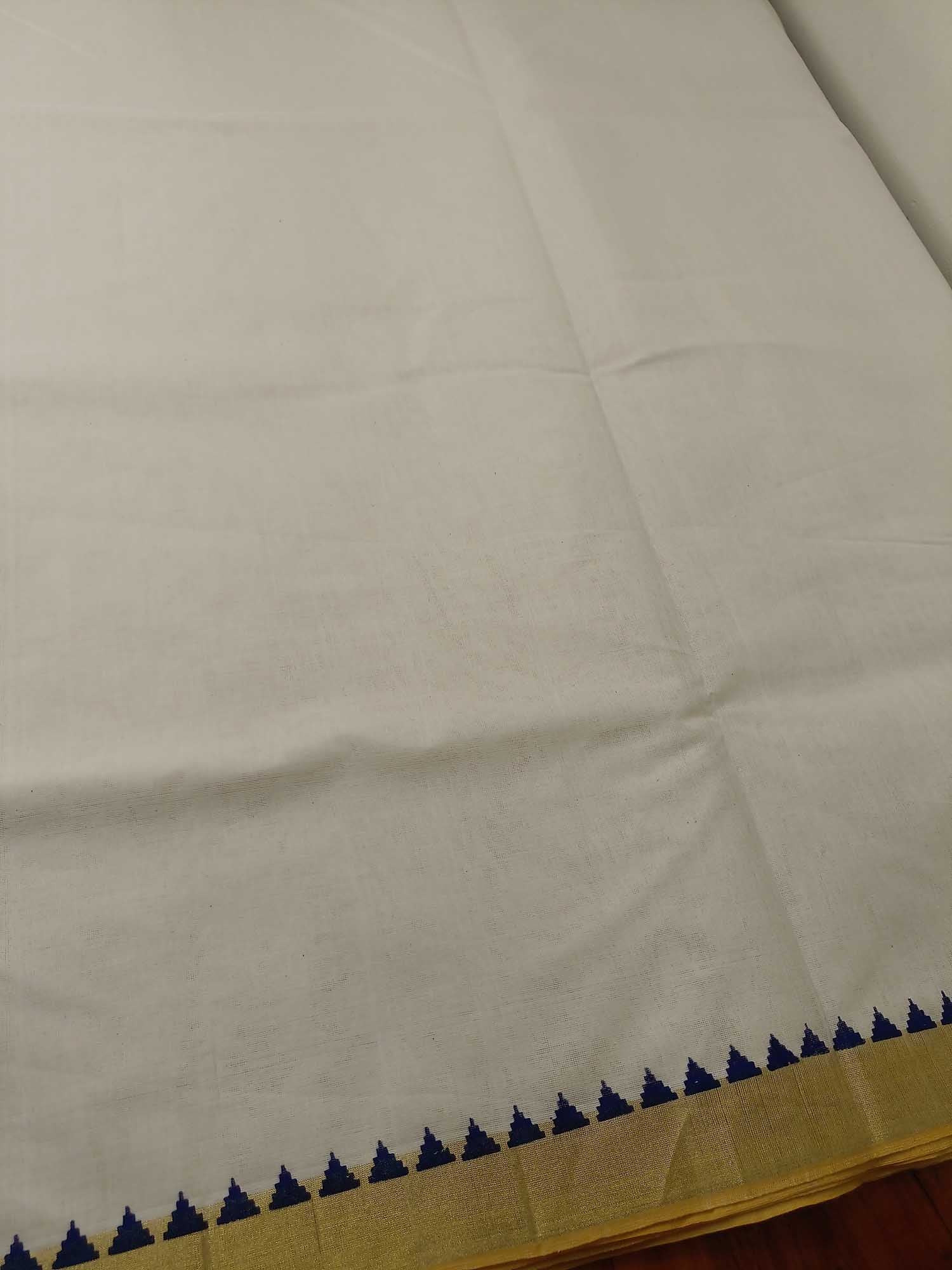 Kerala Kasavu Saree for Women