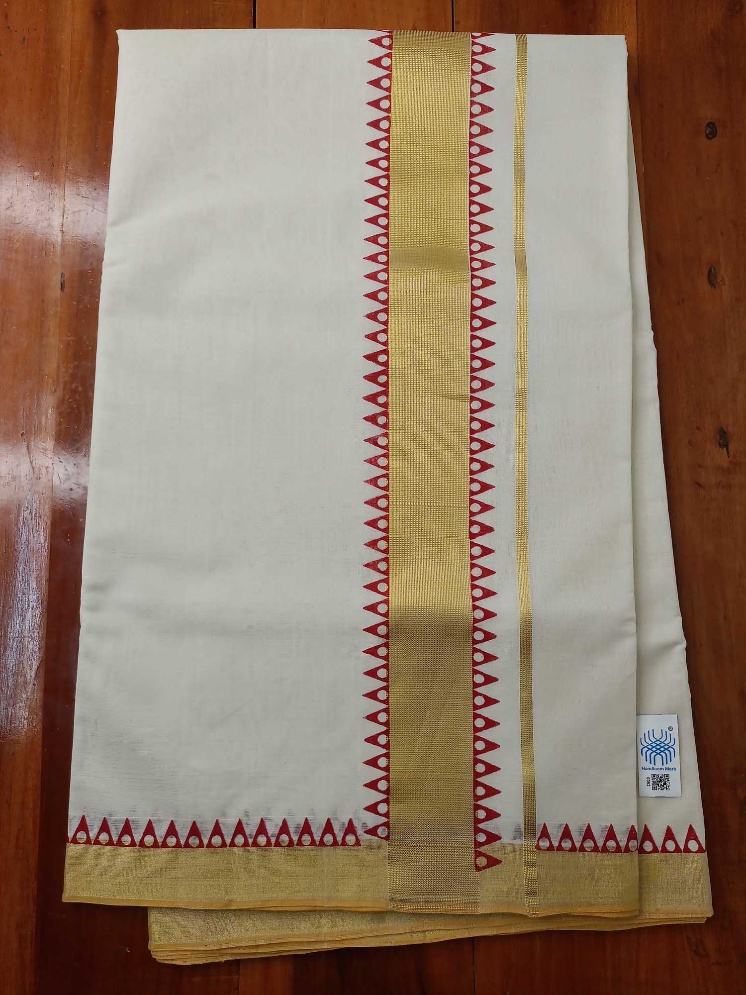 Kerala Kasavu Saree for Women