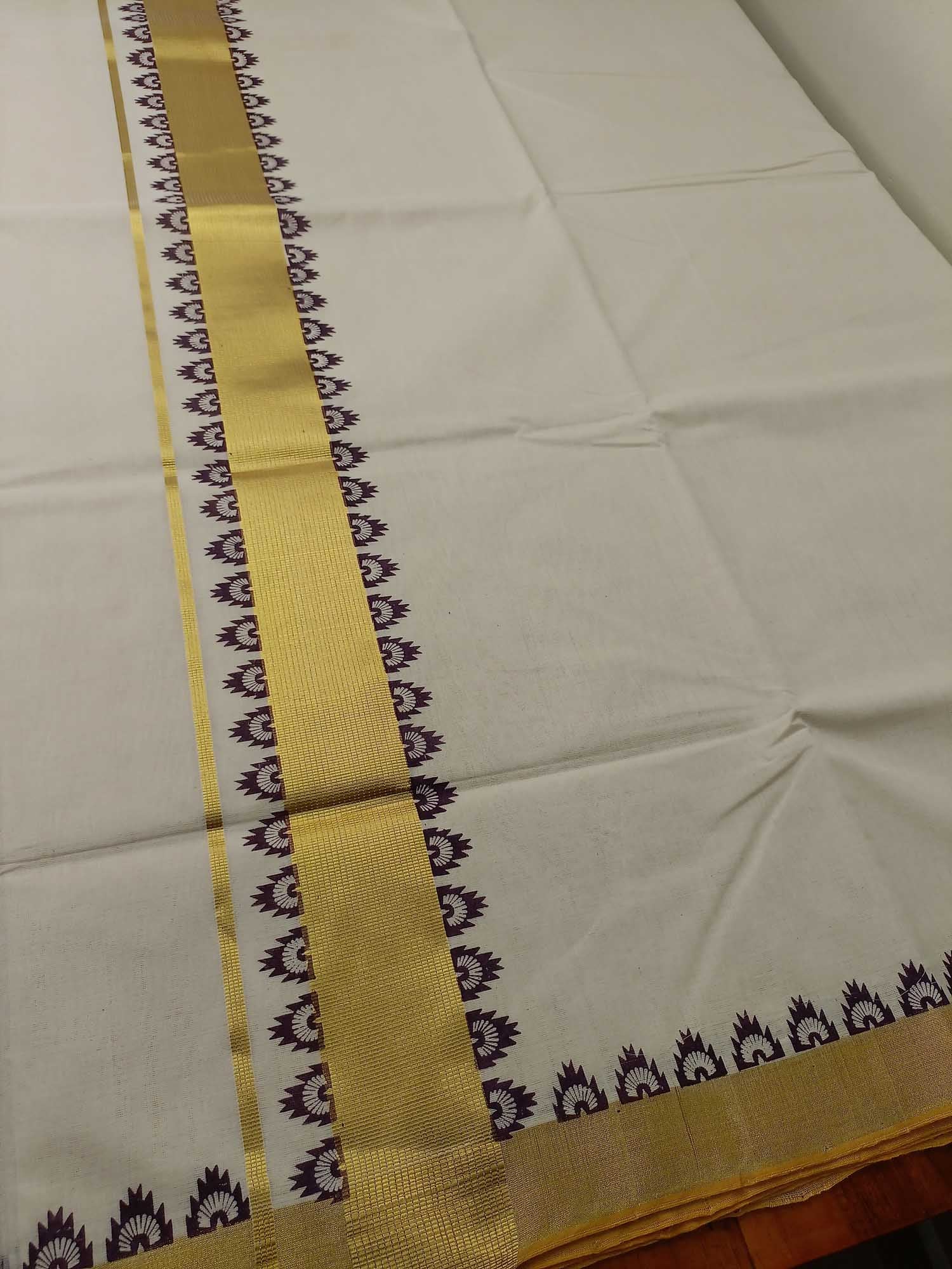 Kerala Kasavu Saree for Women